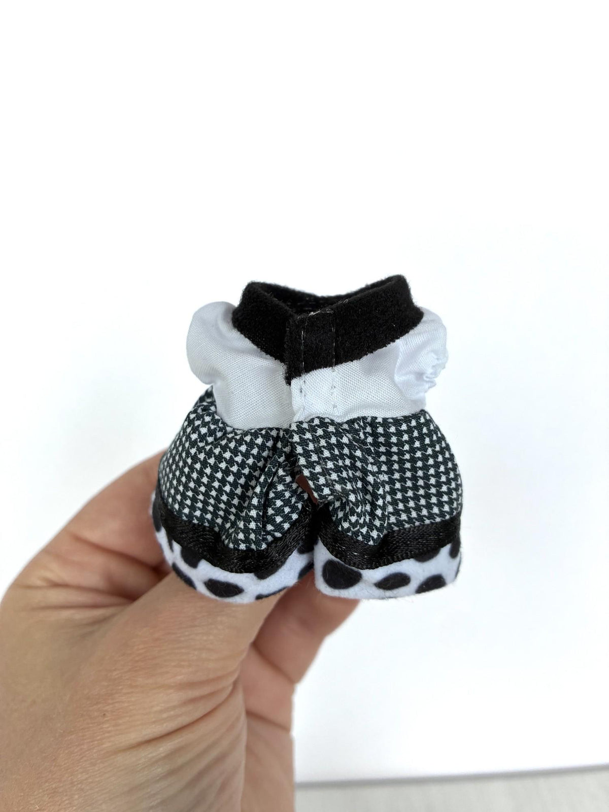 Calico Critters Sylvanian Families black houndstooth cow print mom dress, back