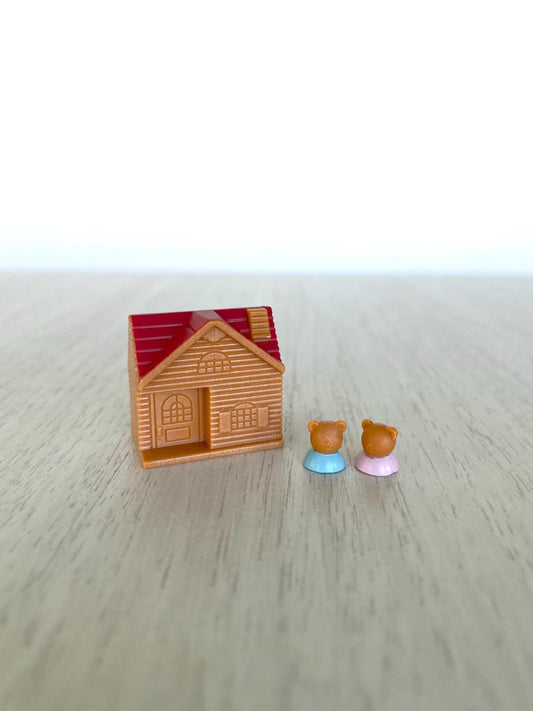 Miniature Calico Critters Dollhouse, Tiny Figures, Nursery Toys — Sylvanian Families