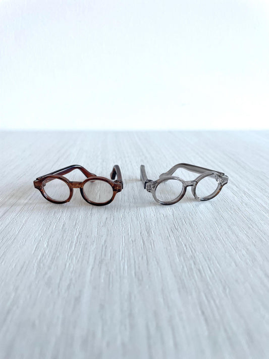 Miniature glasses, cute little doll glasses for Calico Critters, sonny angels, or other dolls — Sylvanian Families