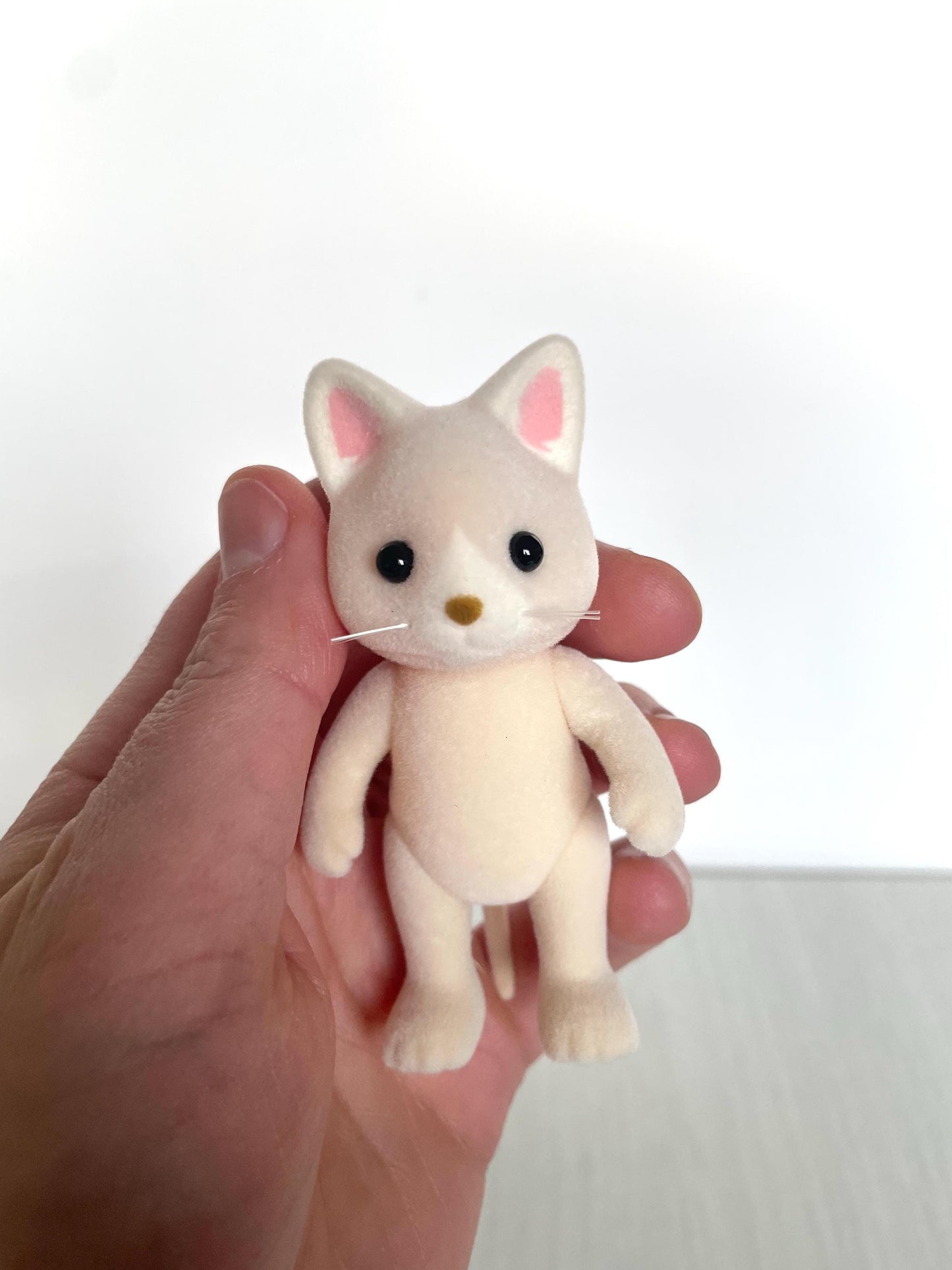 Adult silk cat (brown nose) spare critter — brand new Calico Critters / Sylvanian Families figure, naked for customizing or replacement