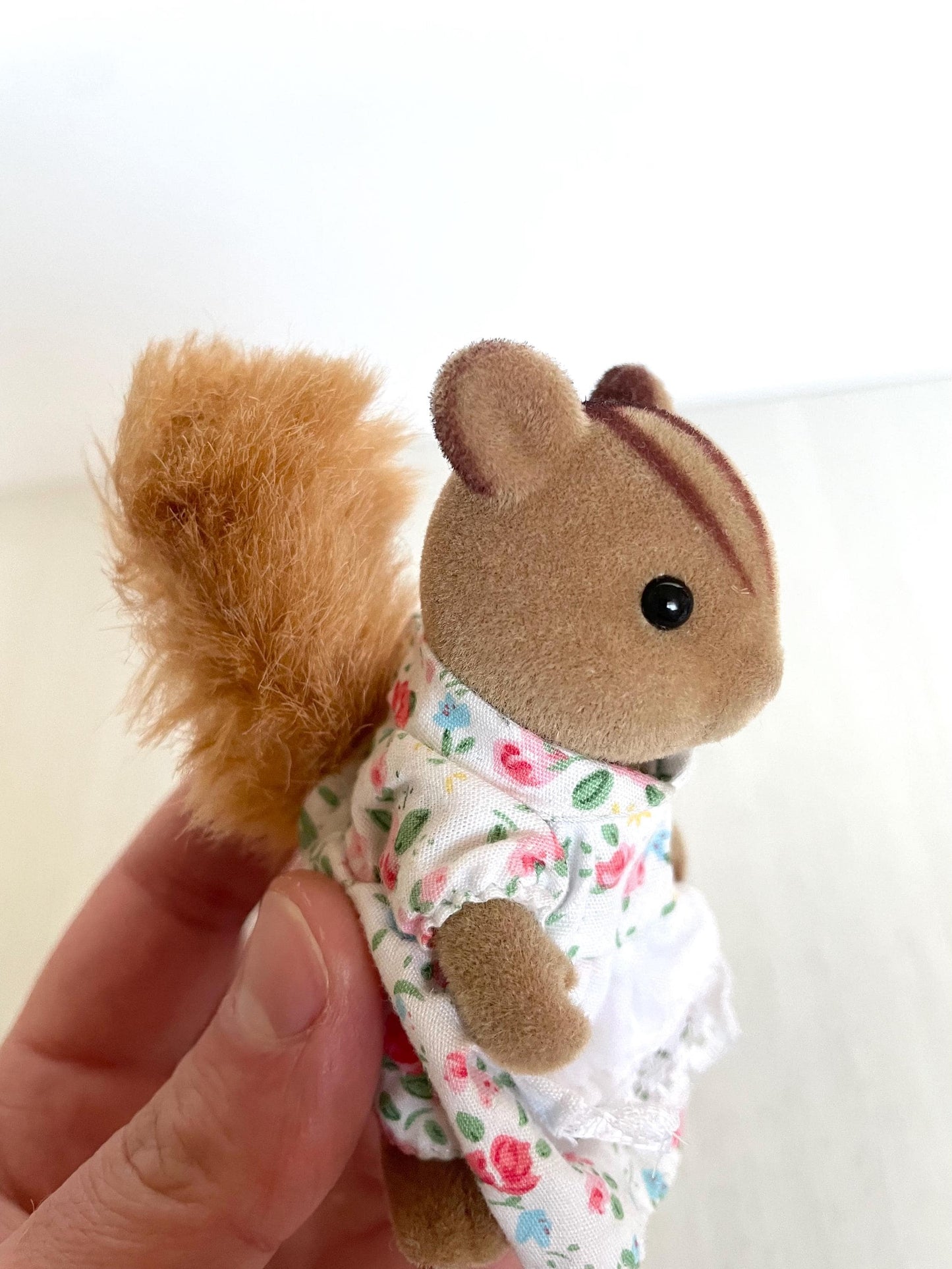 Discontinued Sylvanian Families Furbanks Squirrel Mom — Calico Critters