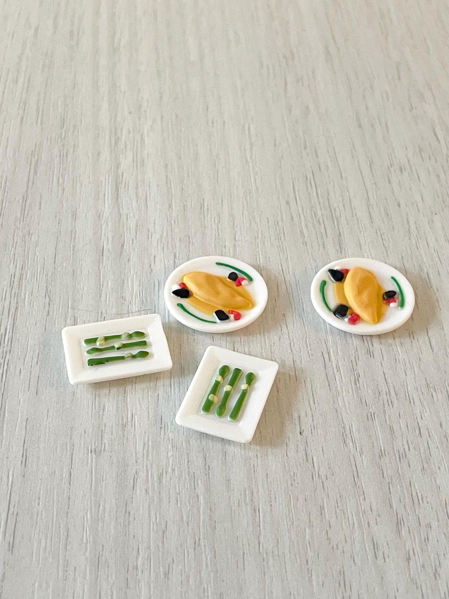 Calico Critters spare fancy dinners, asparagus and chicken dinner — Sylvanian Families