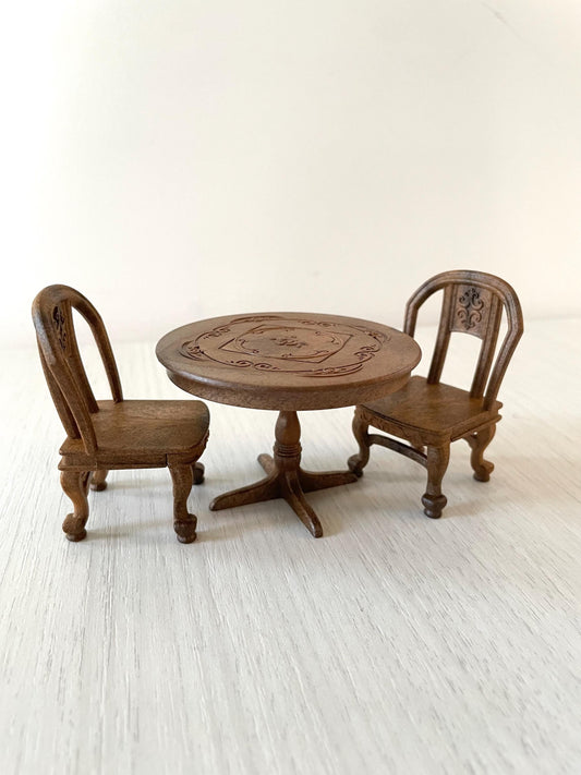 Dark brown ornate Calico Critters table with two chairs, new — Sylvanian Families