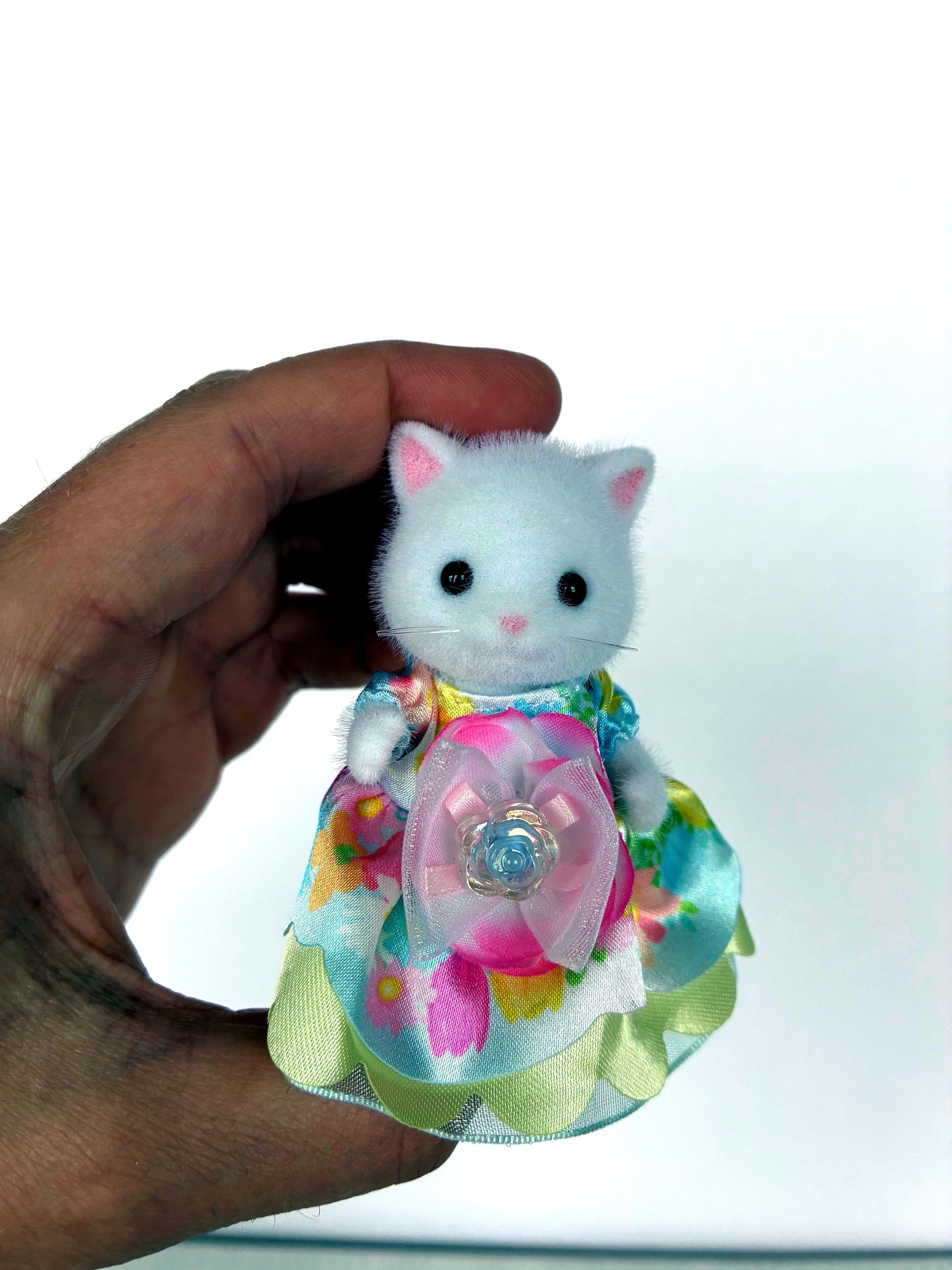 Calico Critters Sylvanian Families Persian Cat girl in Flowering Princesses rainbow flower dress, front view