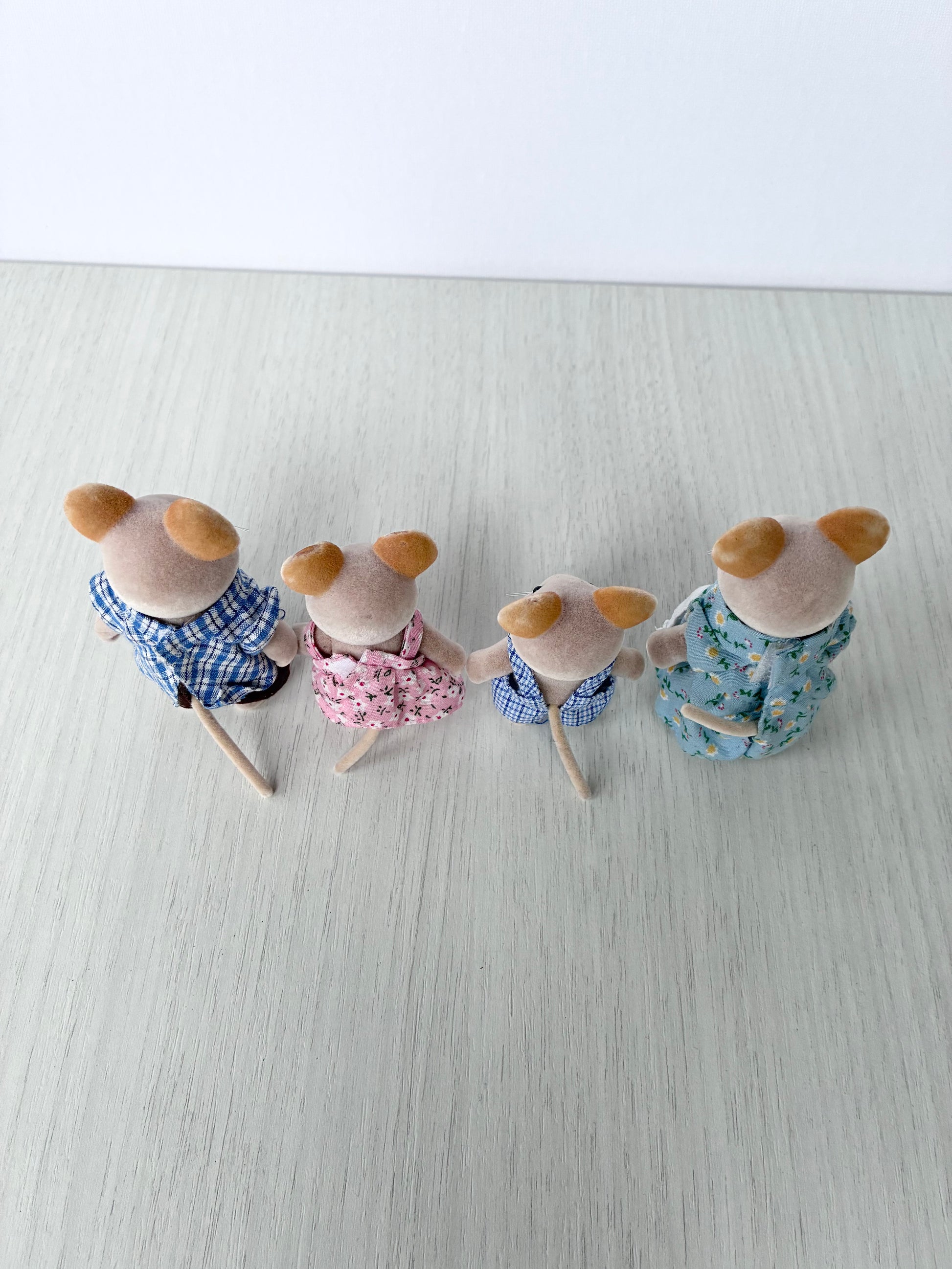 Calico Critters Sylvanian Families mouse family rear view showing tails