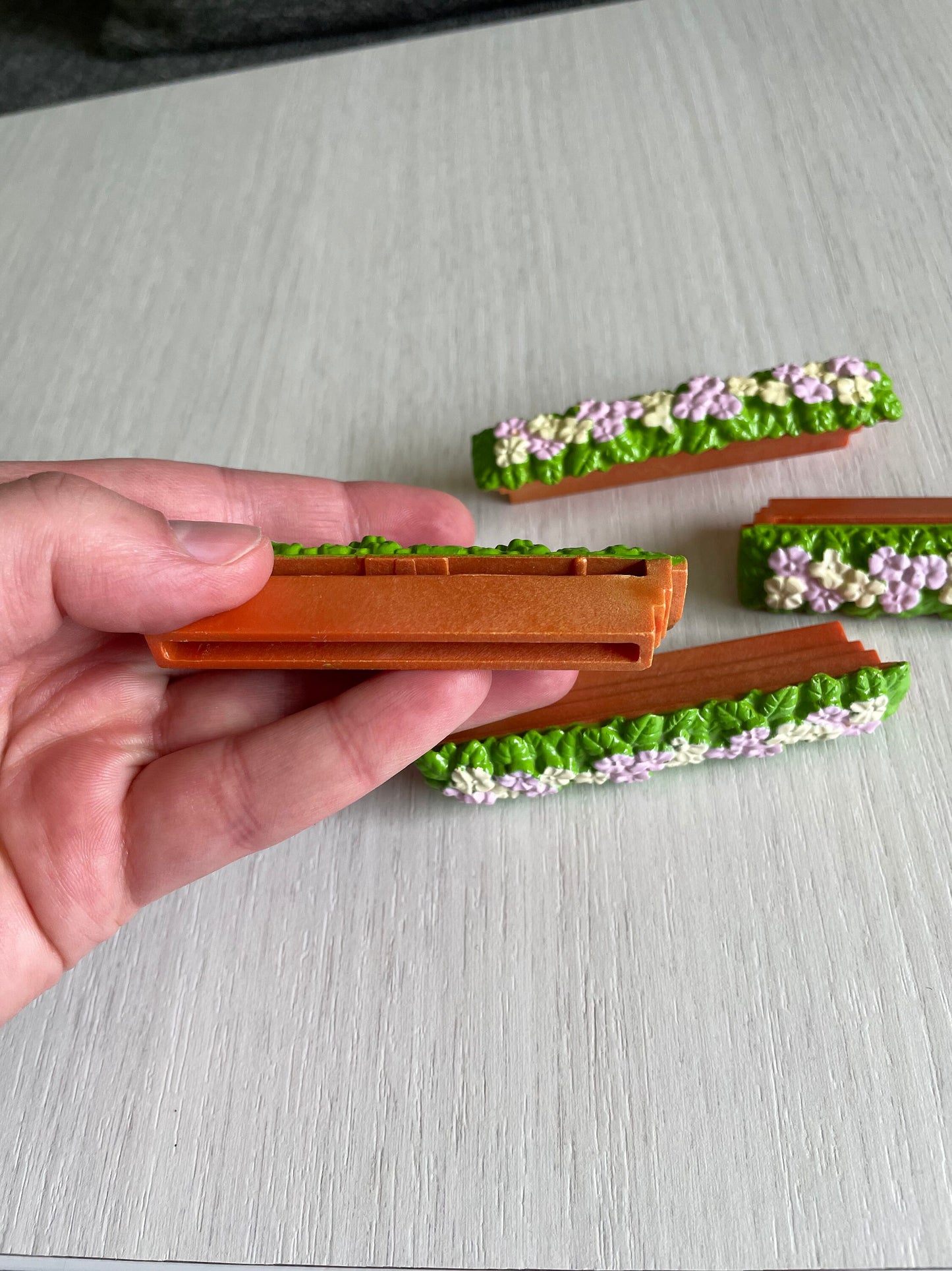 Calico Critters vintage flower box for Cloverleaf Manor Mansion Hotel Flower Box — Sylvanian Families