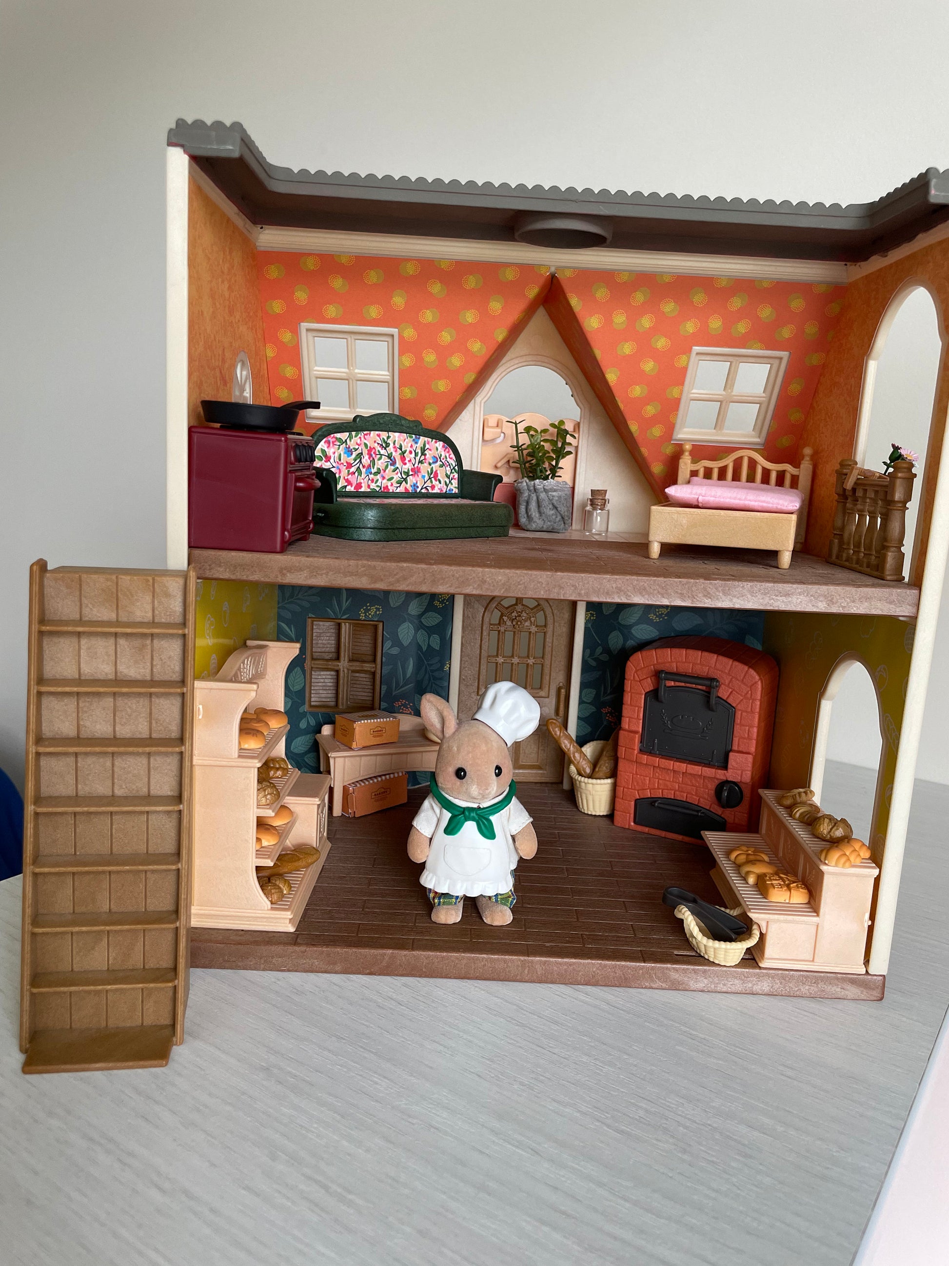 Custom bakery shop cottage exterior — Calico Critters / Sylvanian Families