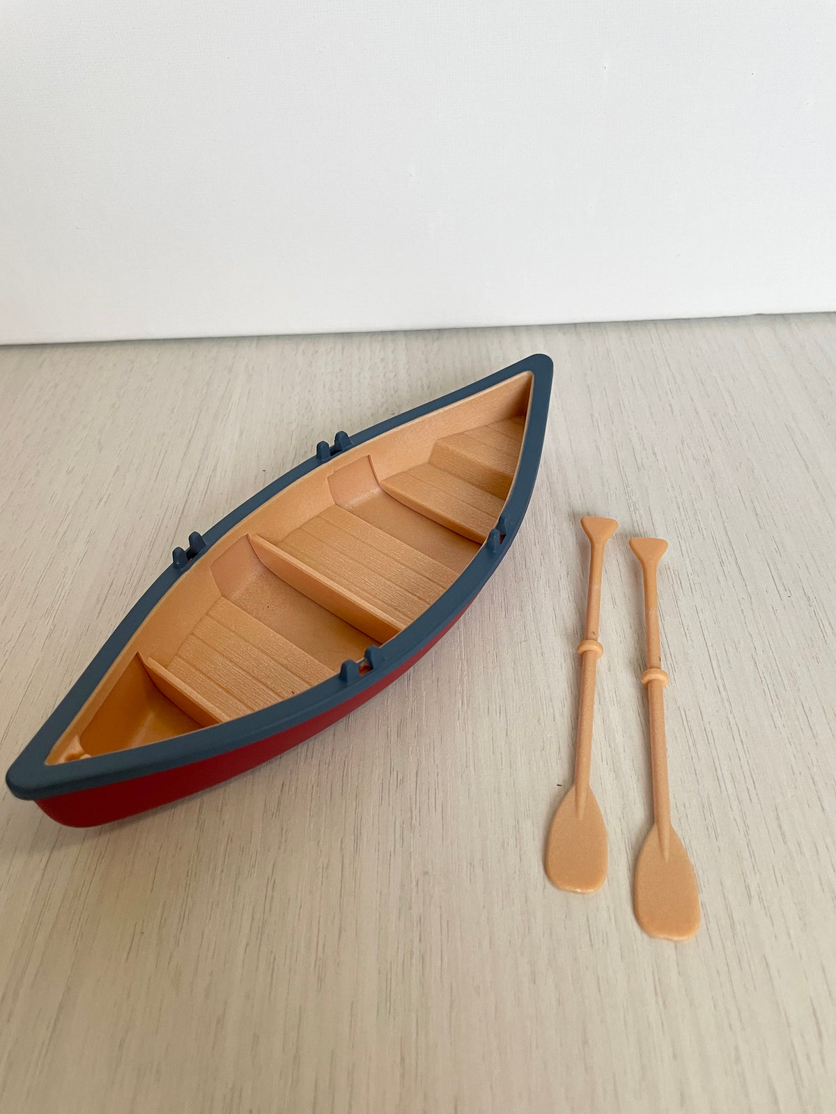 Calico Critters red canoe and oars, Sylvanian families, photo 5