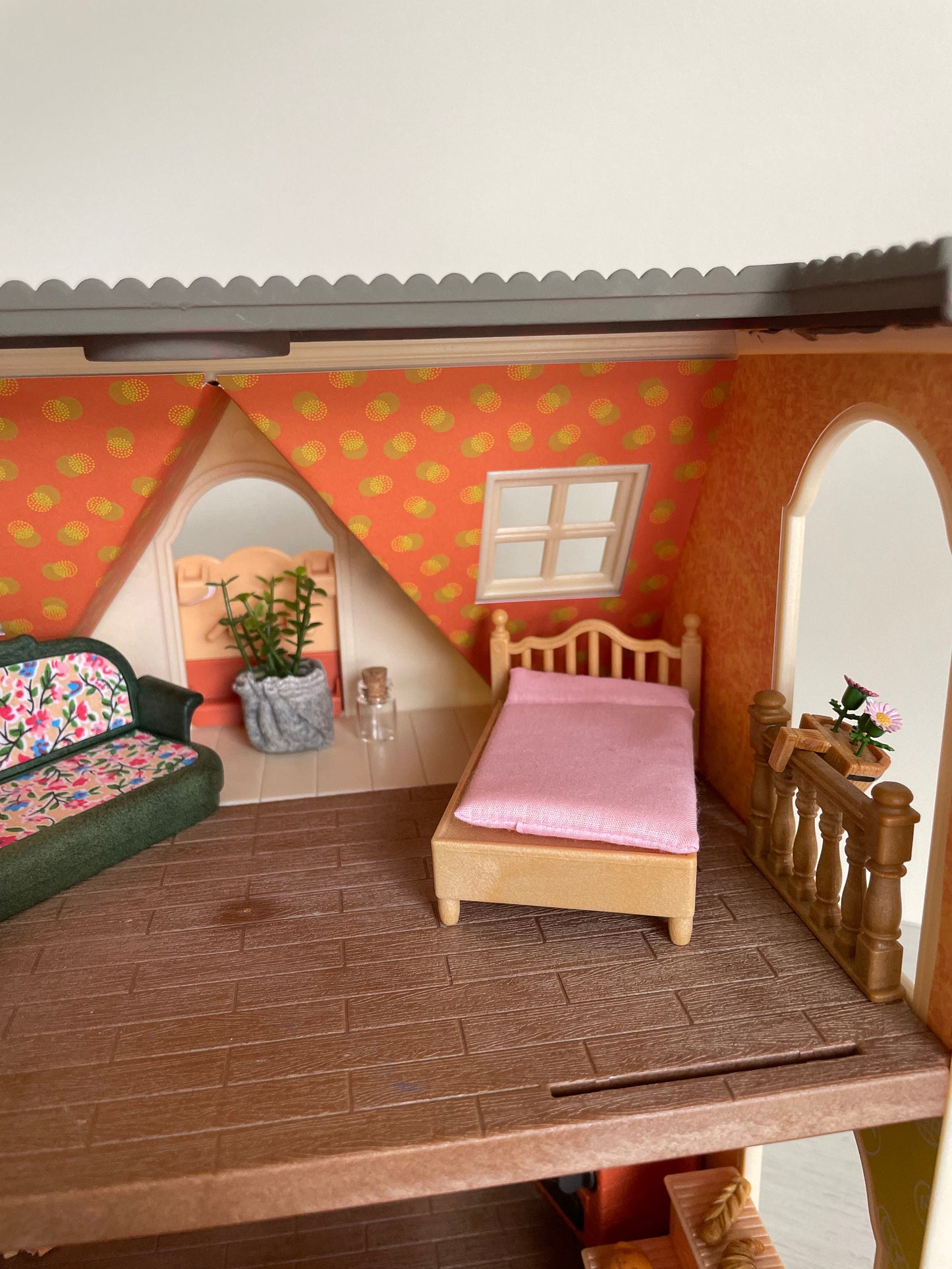 Vintage Calico Critters flour sack in custom bakery — Sylvanian Families