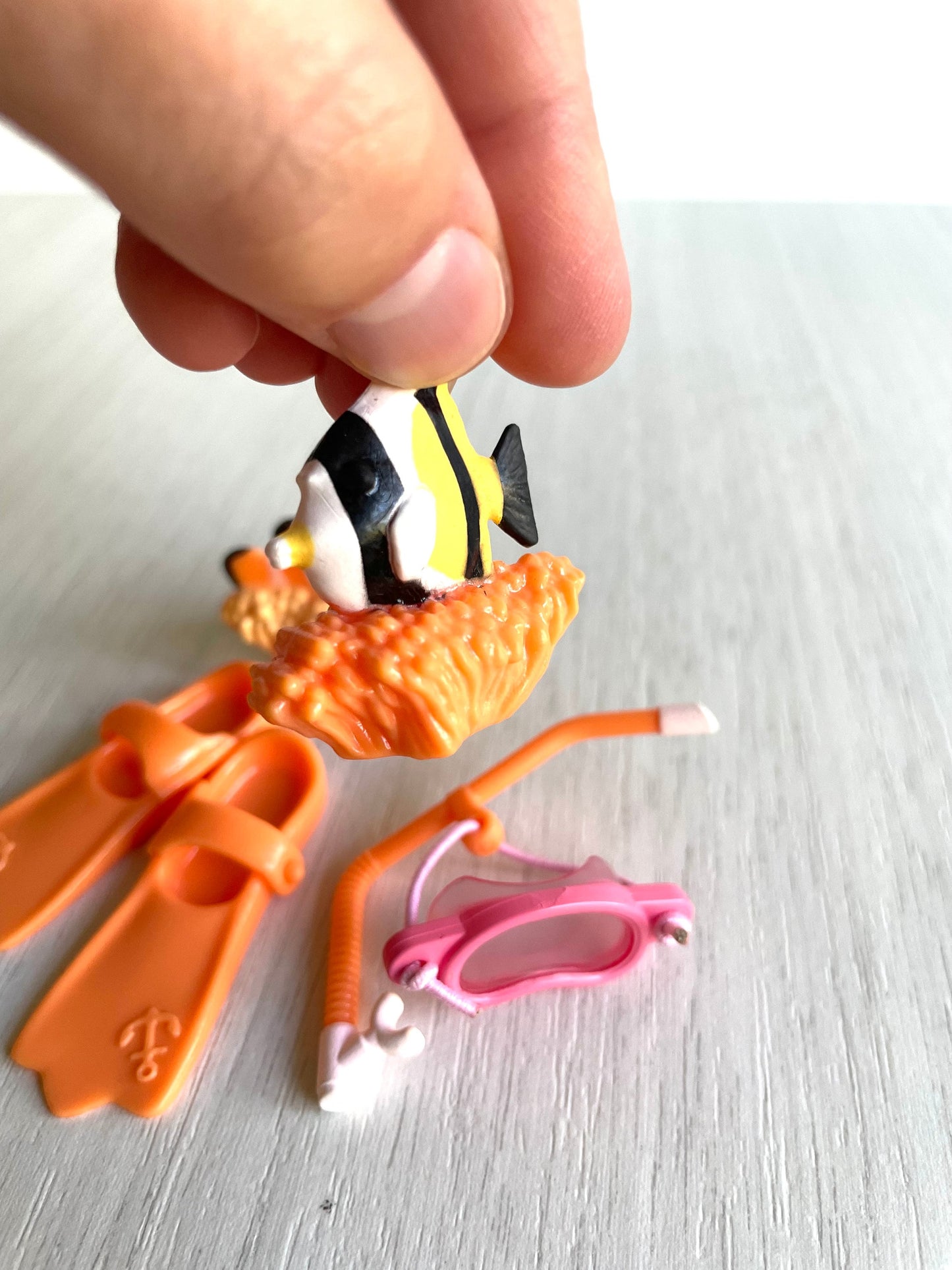 Calico Critters Seaside Treasure Set spares, snorkle, flippers, fish with coral — Sylvanian Families
