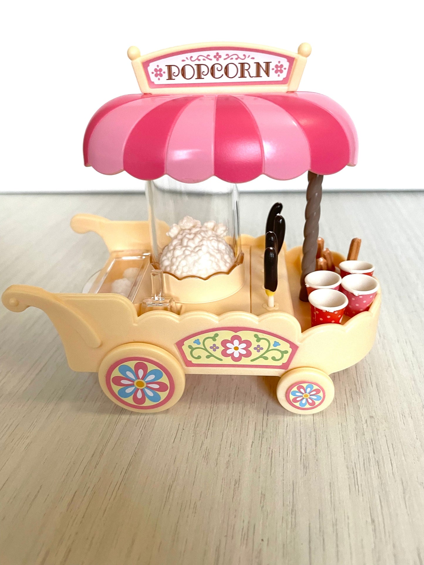 Calico Critters discontinued Popcorn Cart brand new in factory sealed box, Sylvanian collector's item
