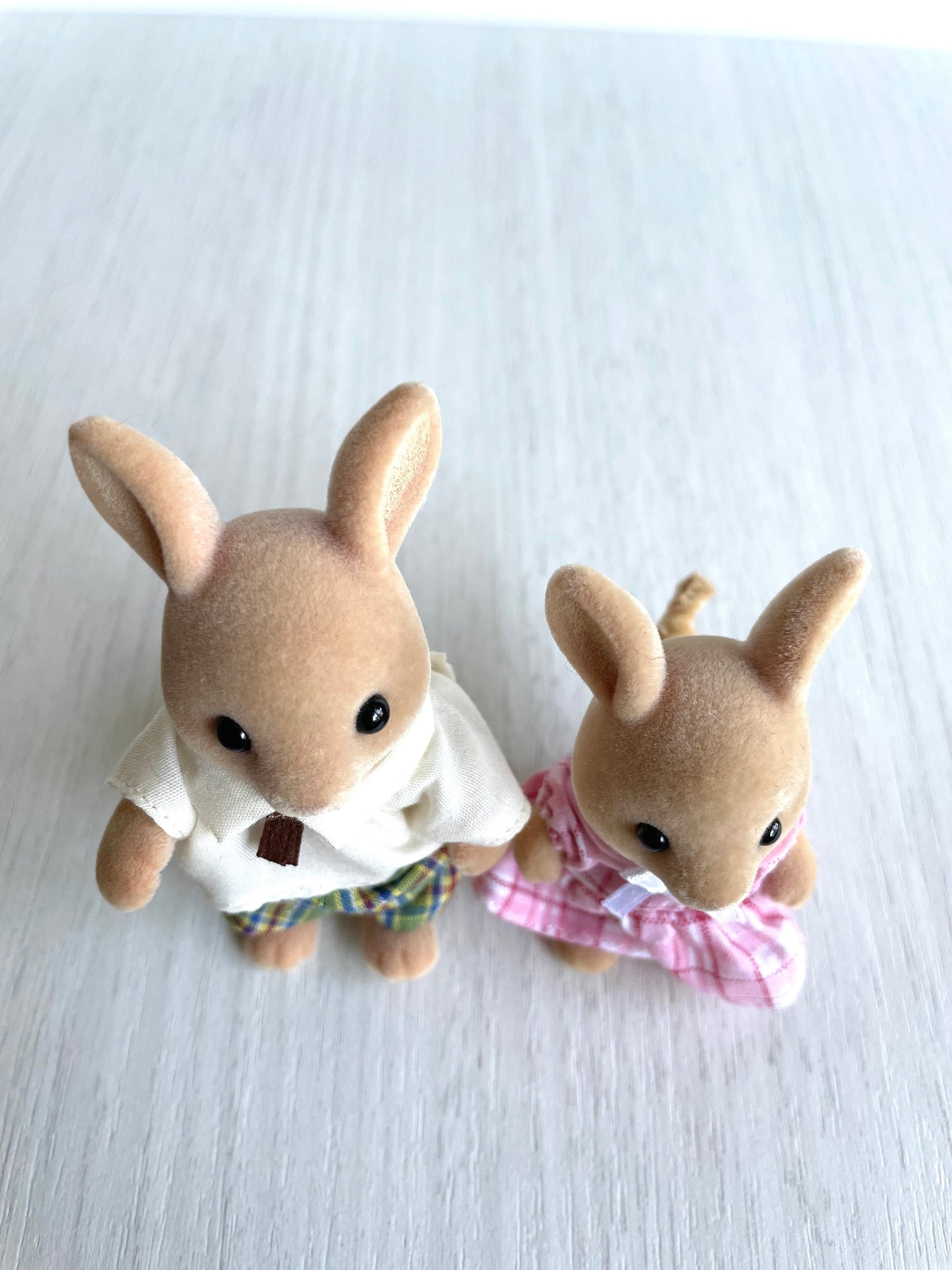 Collectible Hopper kangaroo pair — Sylvanian Families / Calico Critters