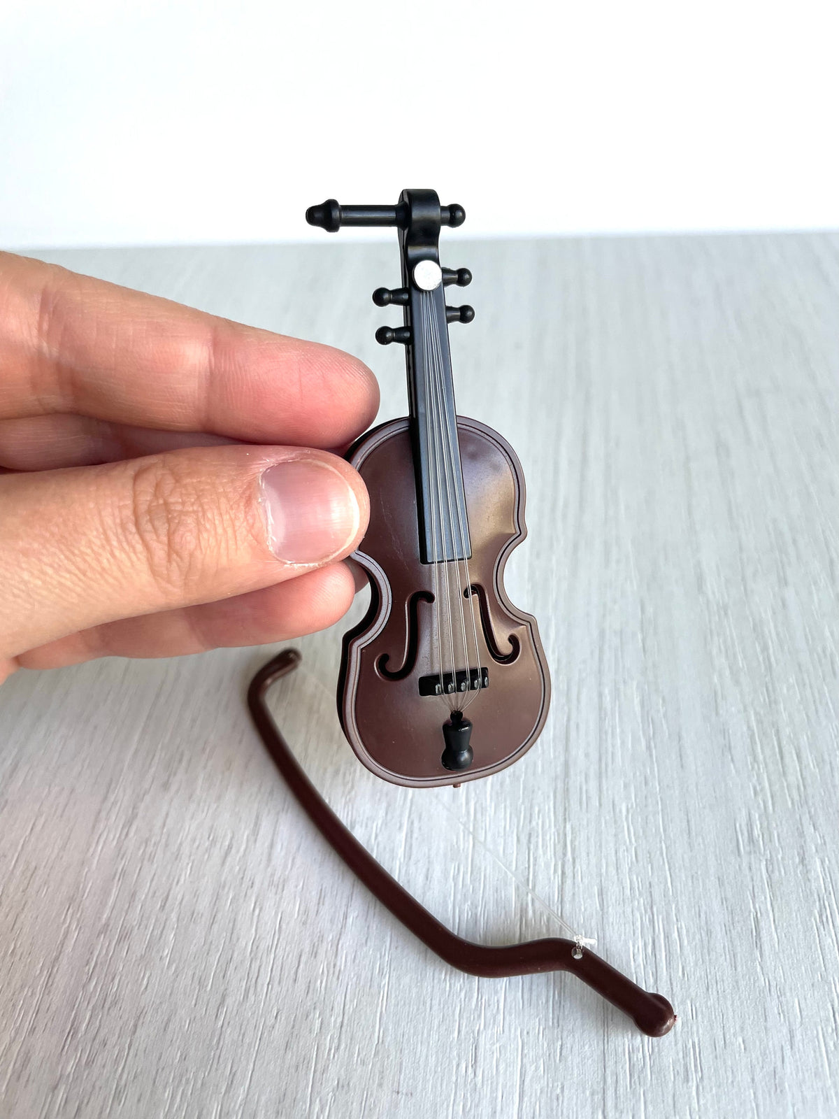 Miniature cello with walnut wood look and tiny violin, sized for Calico Critters and Sylvanian Families