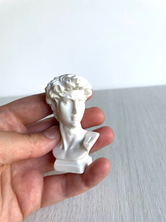 Mini Head Sculpture, Halloween Museum Decor