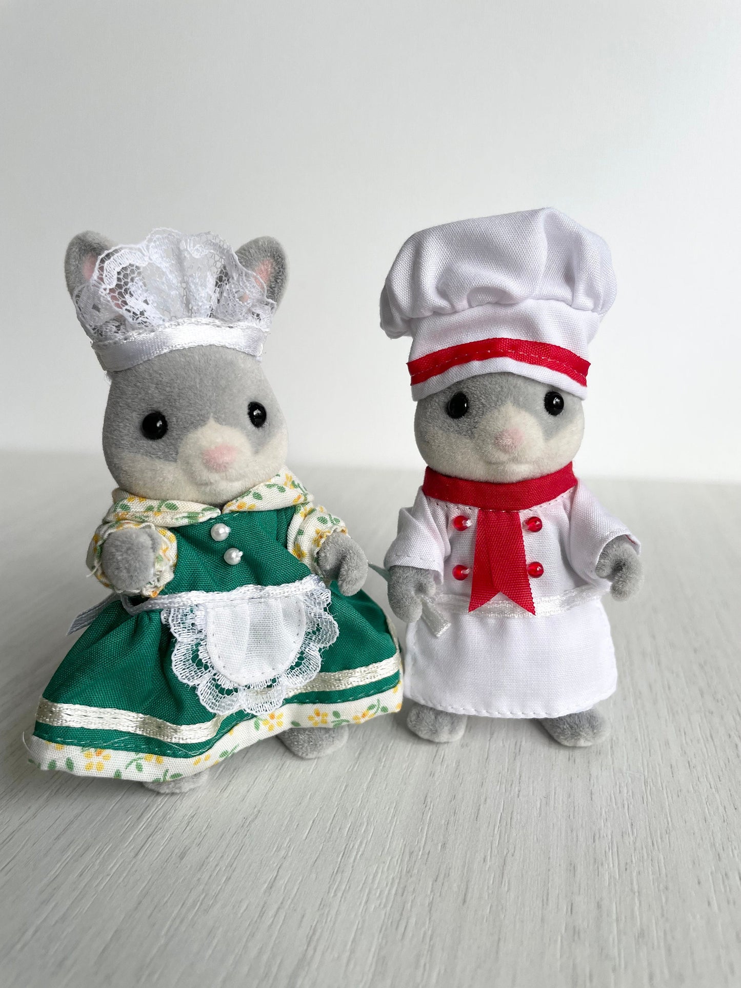 Sylvanian Families chef set vibrant miniature food — Calico Critters vintage Japan