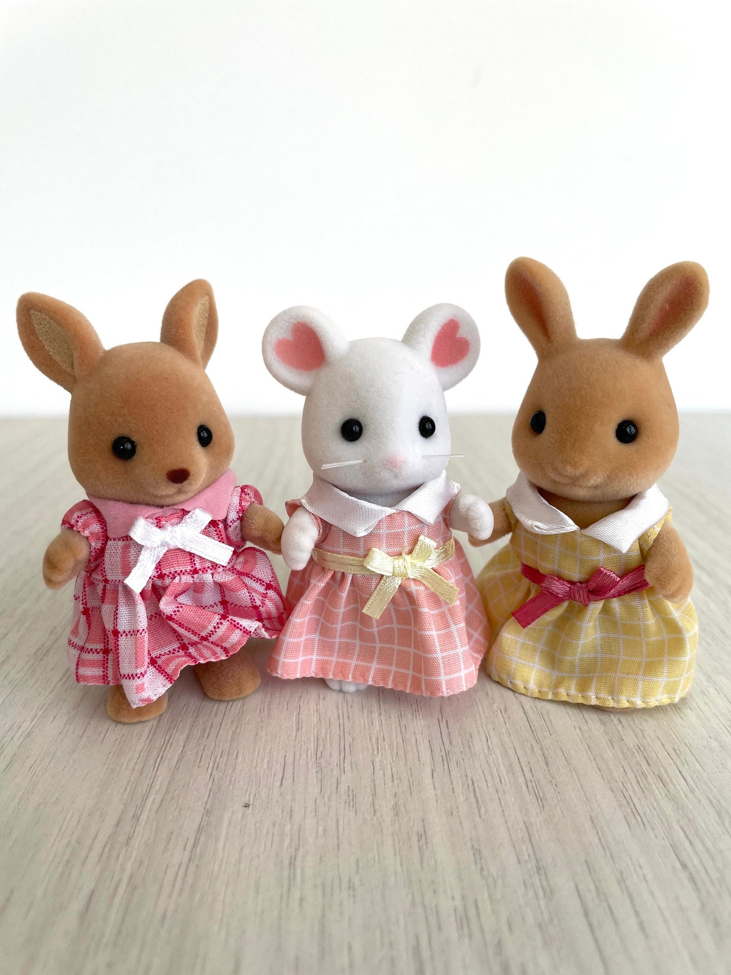Calico Critters tea party custom set with kangaroo girl, bunny, mouse, tea cups, food pastries and table — Sylvanian Families
