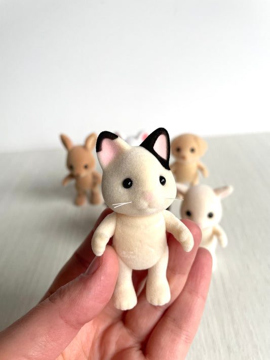 Child cat spare critter — brand new Calico Critters / Sylvanian Families figure, naked for customizing or replacement