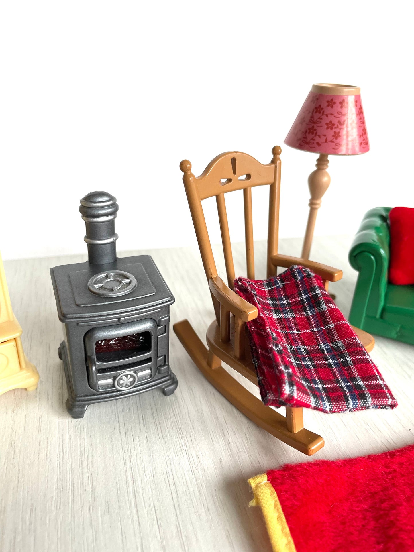 Vintage living room set furniture detail — Sylvanian Families / Calico Critters