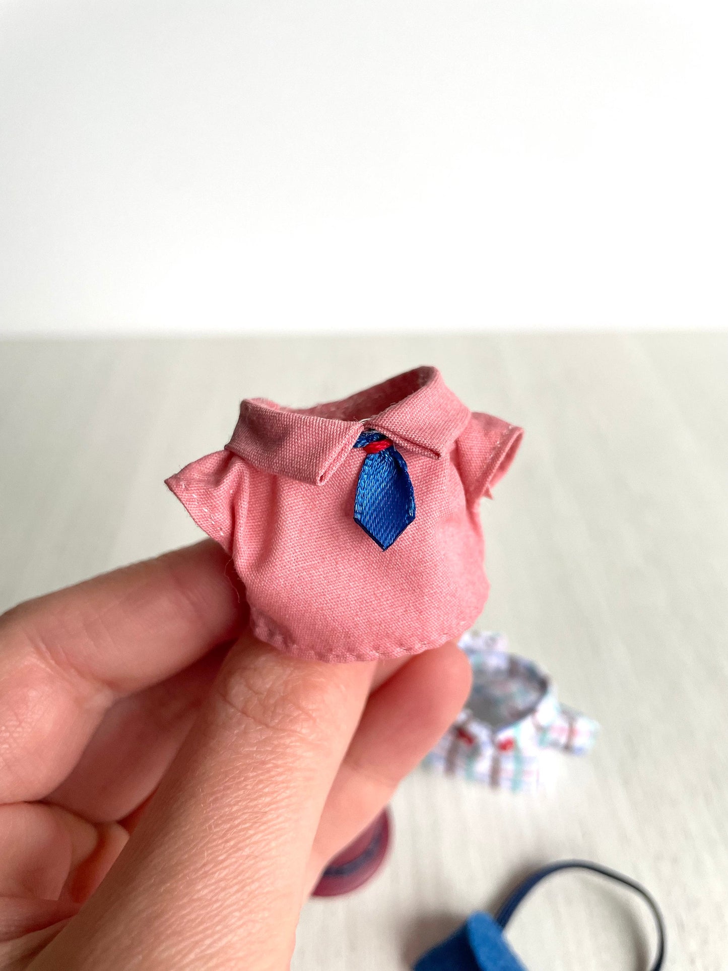 Calico Critters spare adult dad clothing items, Sylvanian Families collared shirts and accessories