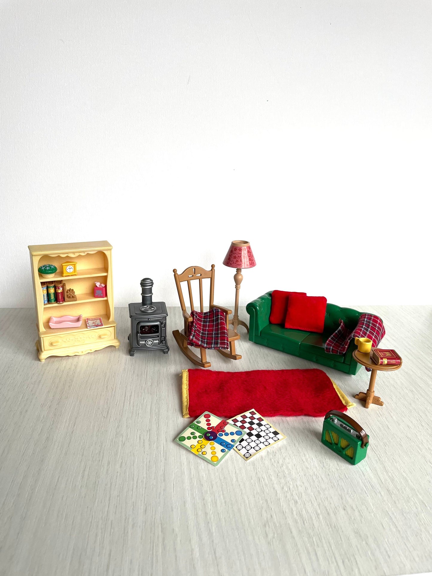 Vintage Sylvanian Families Cosy Living Room Set boxed with glowing fireplace — Calico Critters