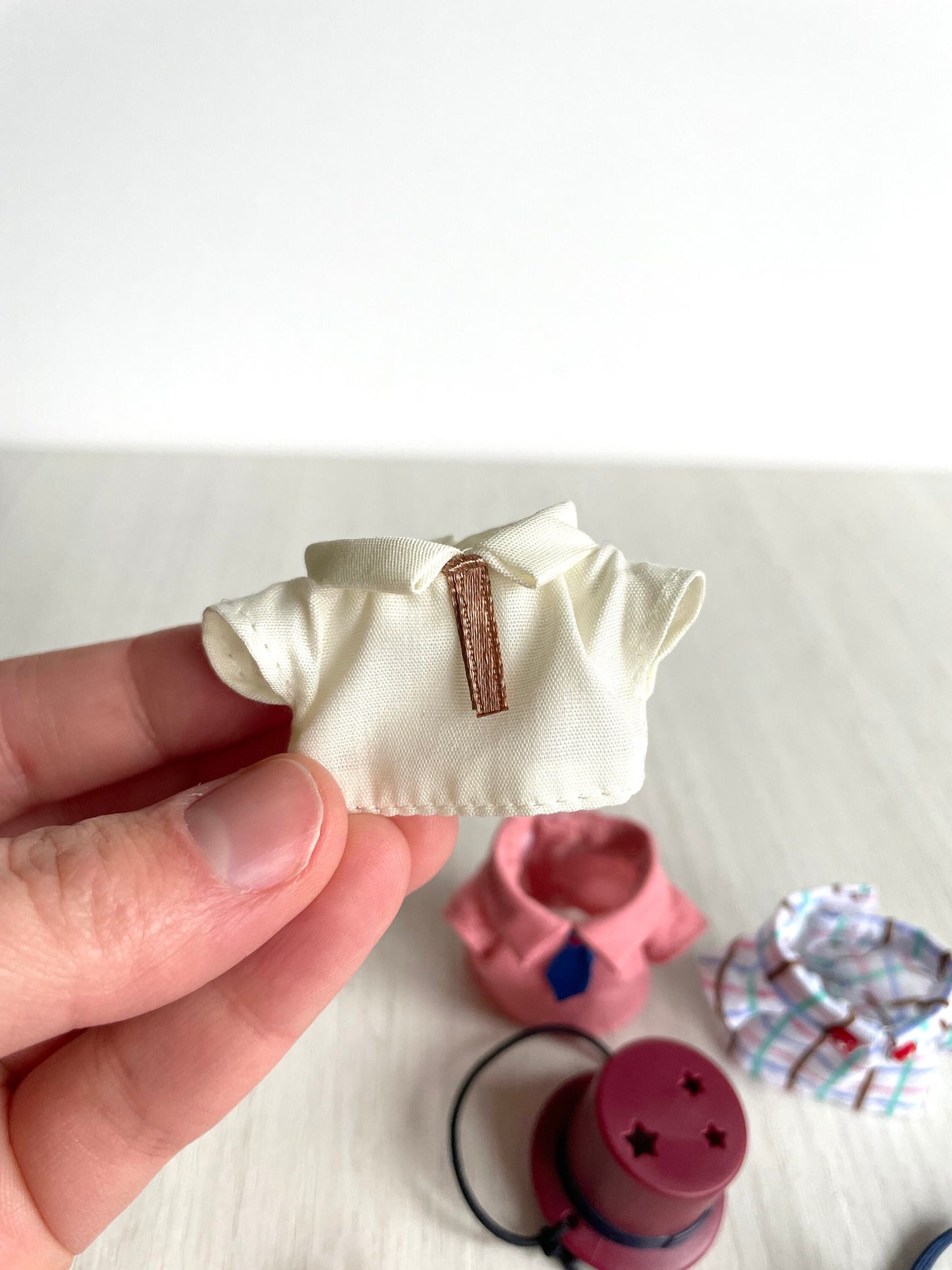 Calico Critters spare adult dad clothing items, Sylvanian Families collared shirts and accessories