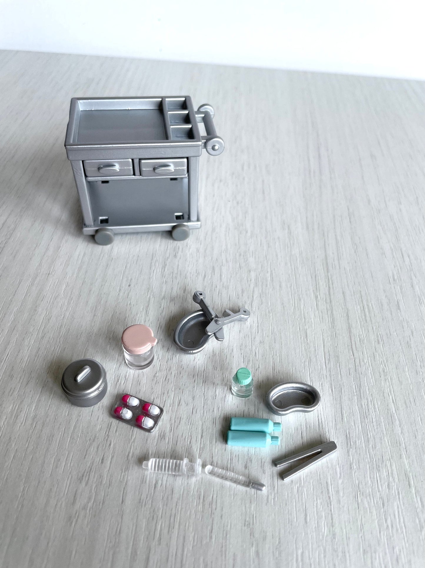 Calico Critters medical cart replacement hospital accessories, spare parts for nurse set, country clinic hospital, or miniatures supplies — Sylvanian Families