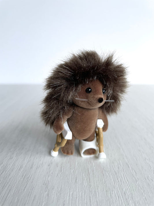 Get well soon gift with hedgehog, cast and crutches miniature forest animal, Calico Critters spare parts for hospital or medical, brand new out of box. Broken leg figurine