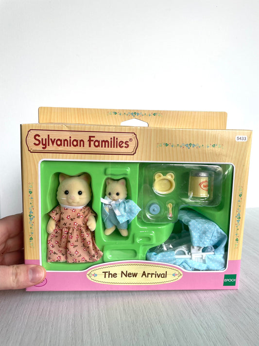 New Arrival set new in box — Sylvanian Families / Calico Critters