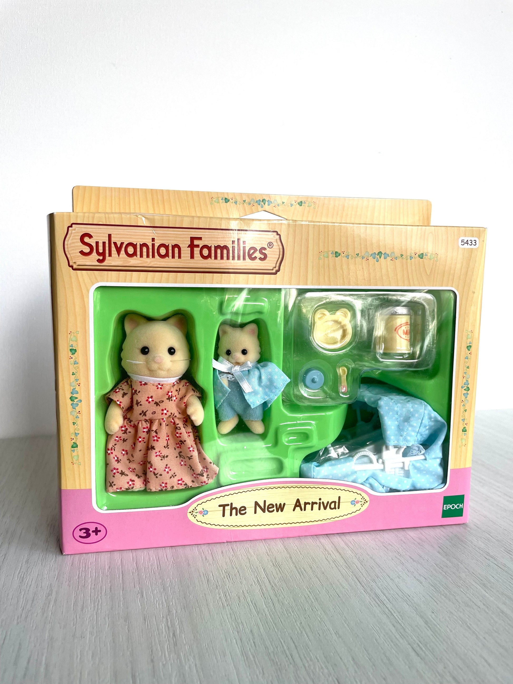 Vintage Sylvanian Families The New Arrival set, Chantilly cat mom and baby with blue bassinet — Calico Critters