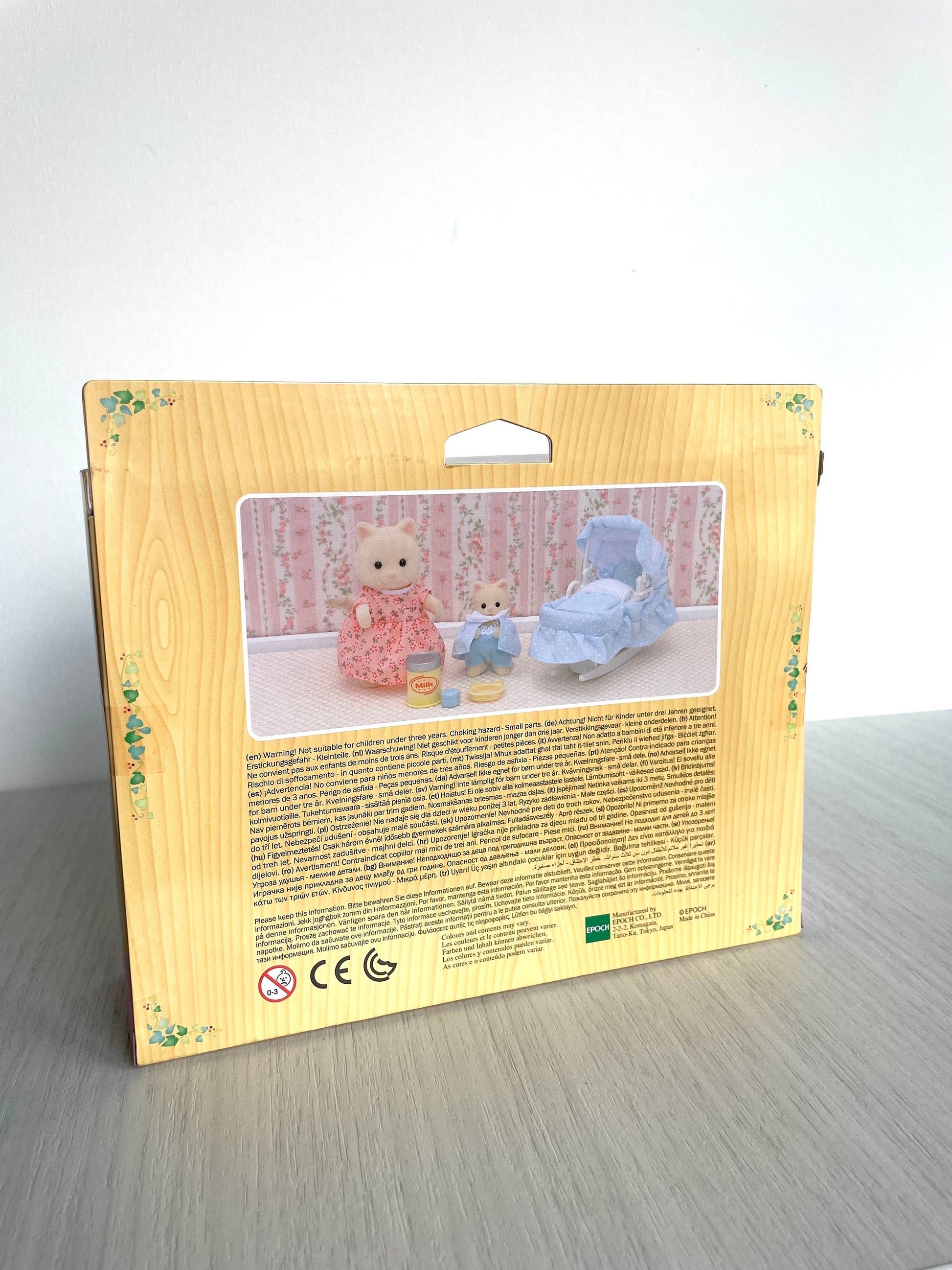 Blue bassinet baby set detail — Sylvanian Families / Calico Critters