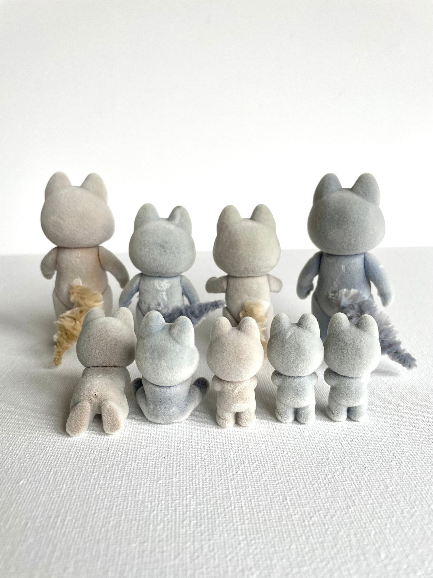 Calico Critters Husky, Individual Family Members, Gray and Blue options — Sylvanian Families
