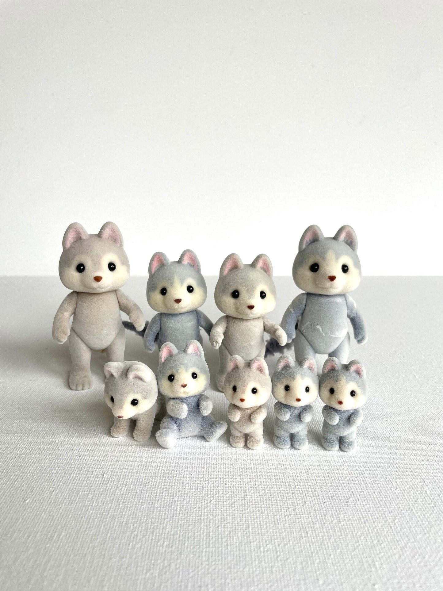 Calico Critters spare Husky critters, you pick individual animal: husky mom, dad, child, toddler, infant, brand new out of box