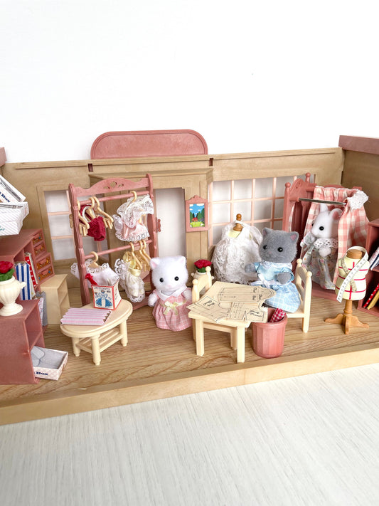 Calico Critters Village Boutique, boxed — Sylvanian Families