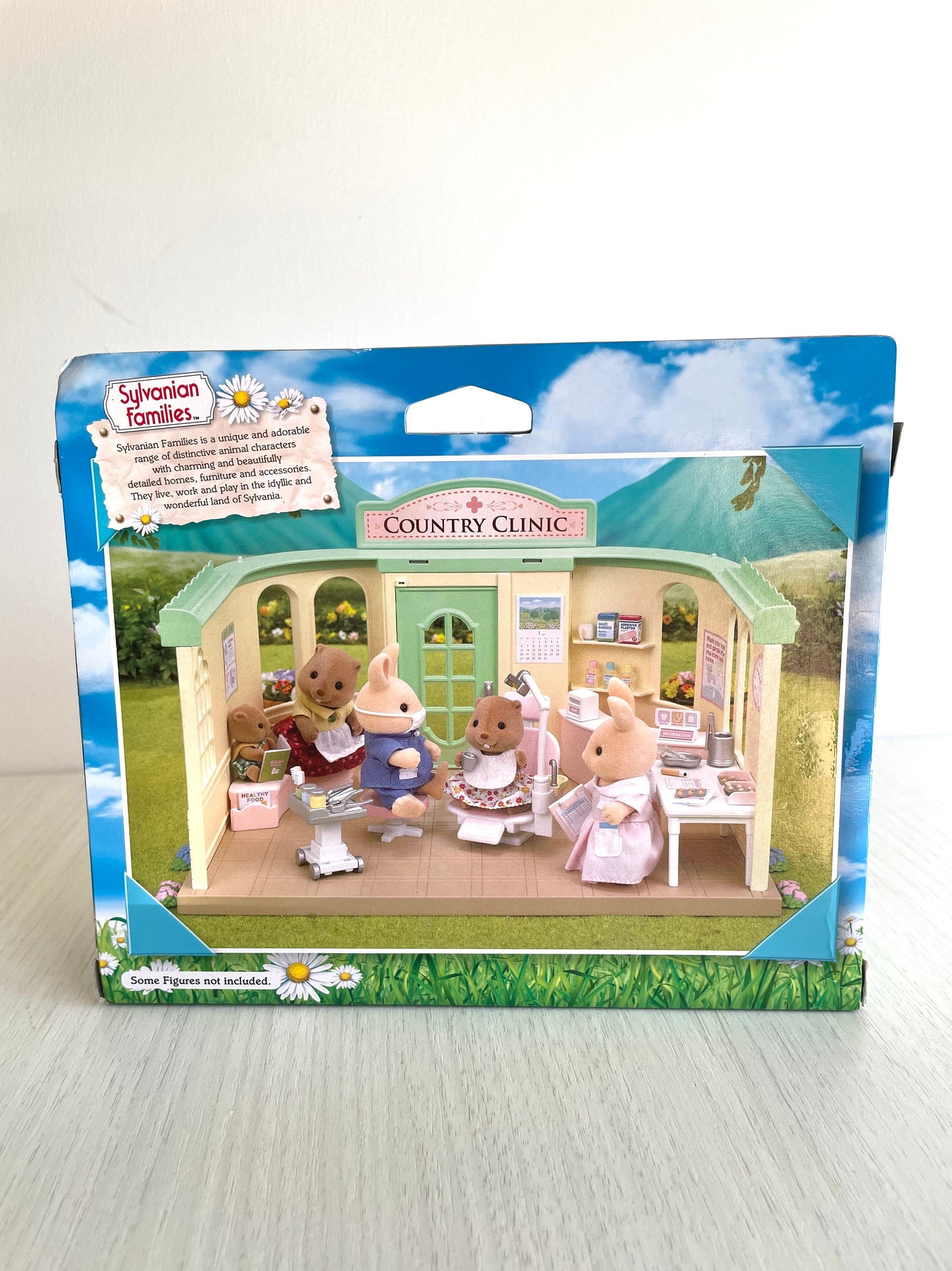 Calico Critters Dentist Set new in box from England — Sylvanian Families