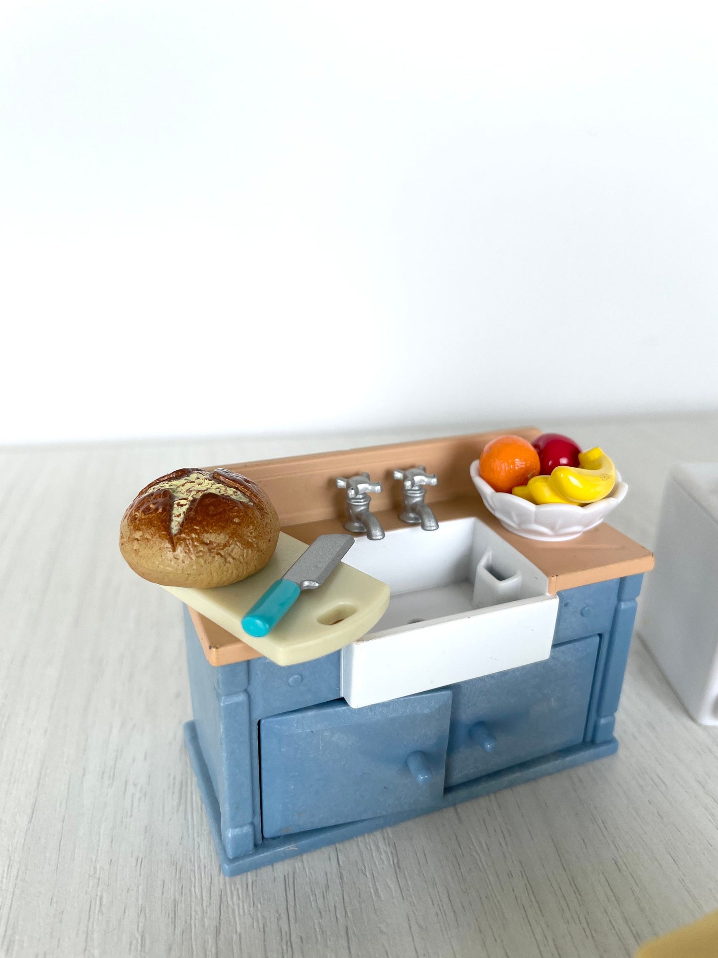Rustic Kitchen dresser and shelving — vintage Sylvanian Families / Calico Critters