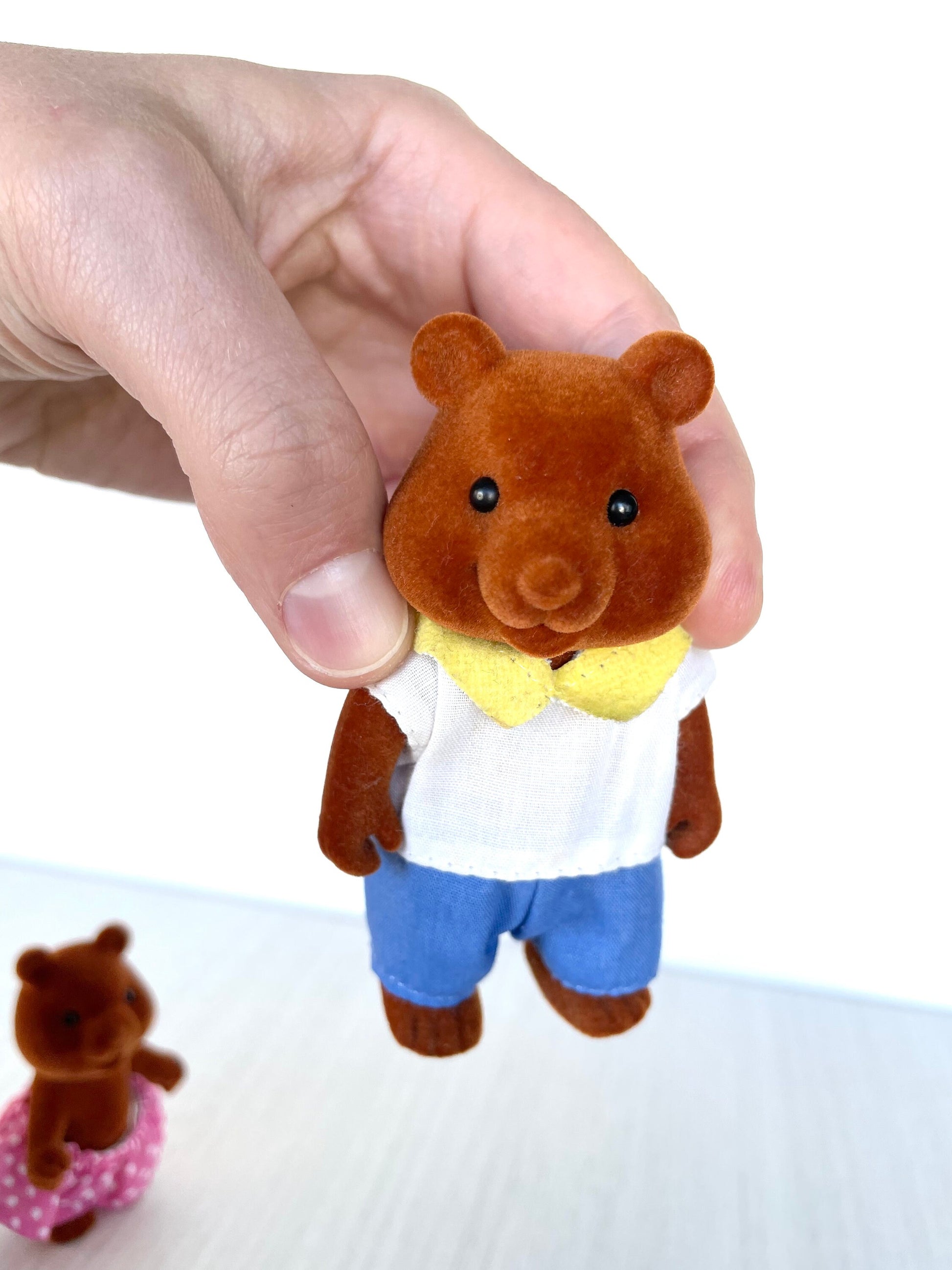 Vintage Bärenwald bear family group — Forest Families / Sylvanian Families / Calico Critters
