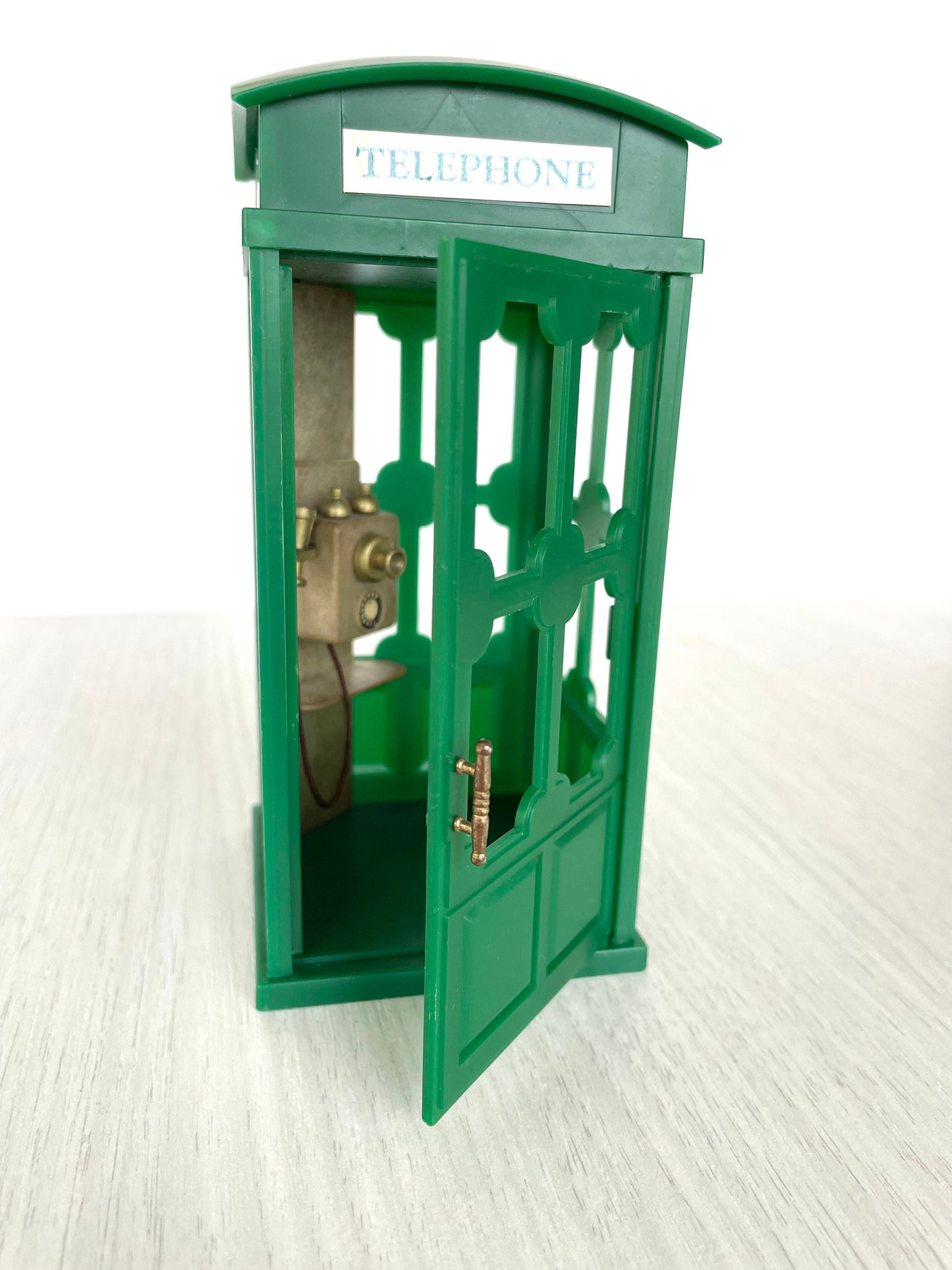 Vintage green phone booth accessory — Sylvanian Families / Calico Critters