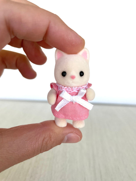 Calico Critters Silk Cat Baby, jointed standing baby, new out of package adorable — Sylvanian Families