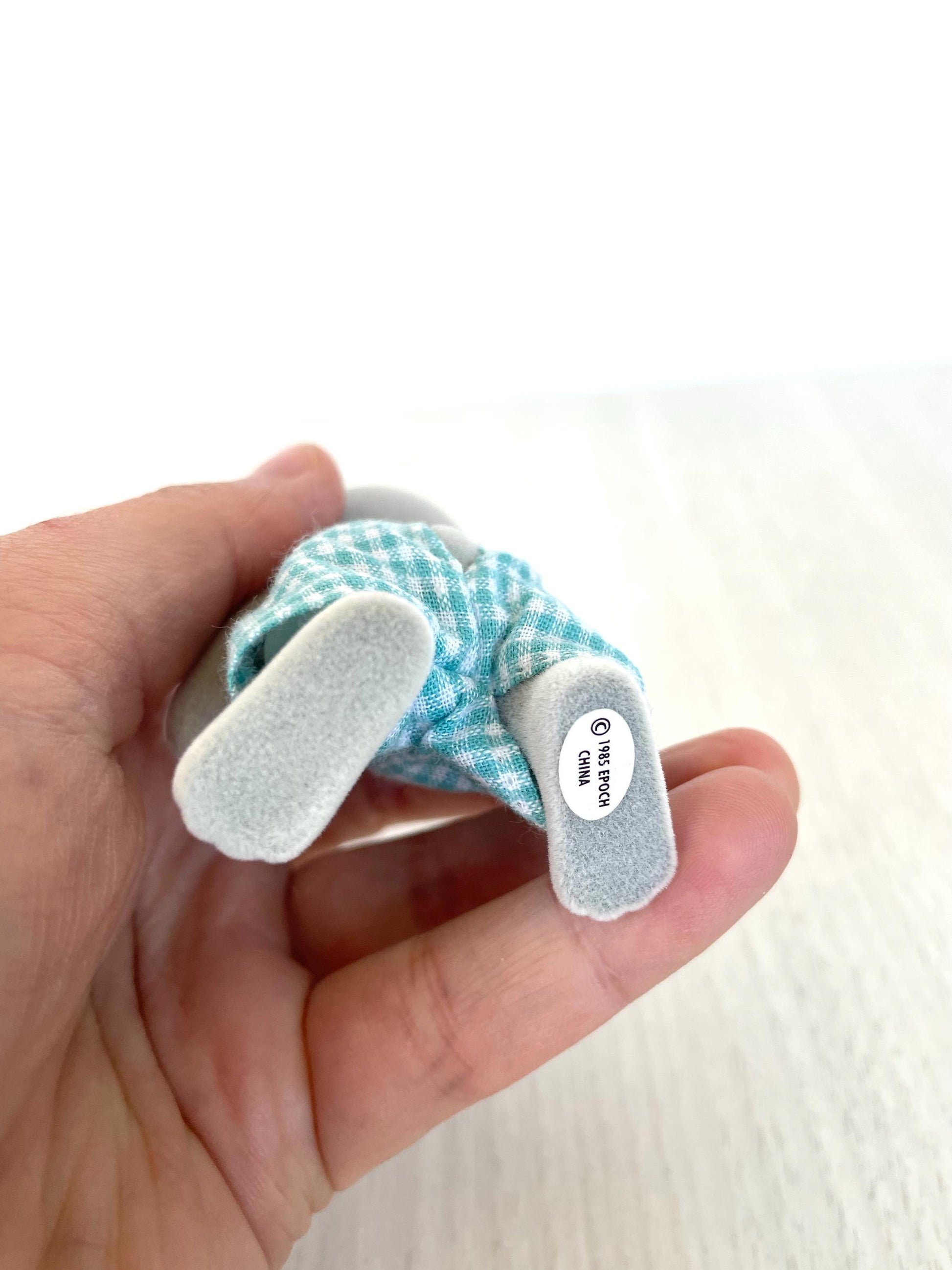 Babblebrook rabbit dad detail — Sylvanian Families / Calico Critters