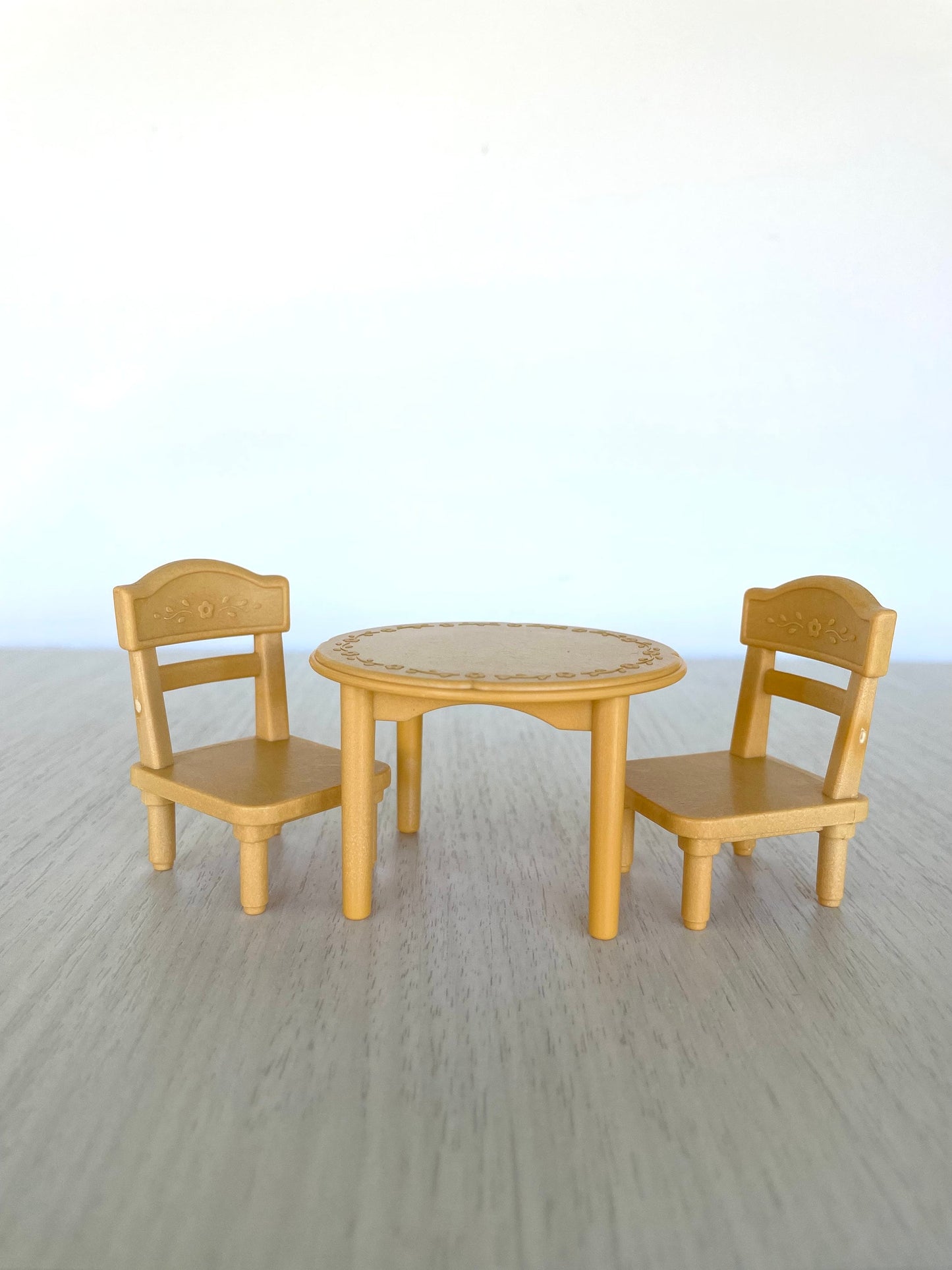 Calico Critters Dining Table and Chairs — Sylvanian Families