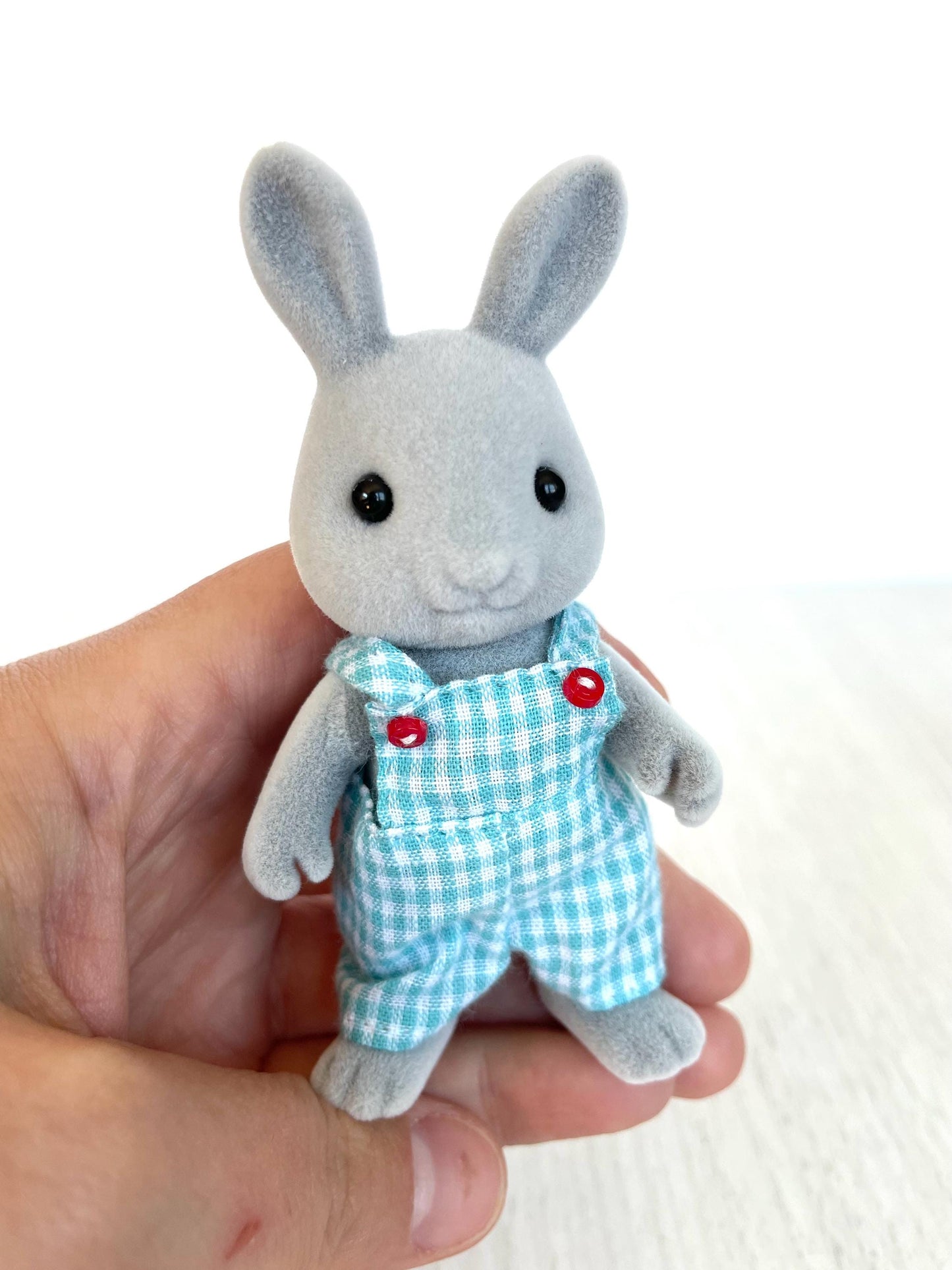 Babblebrook rabbit dad figurine — vintage Sylvanian Families / Calico Critters