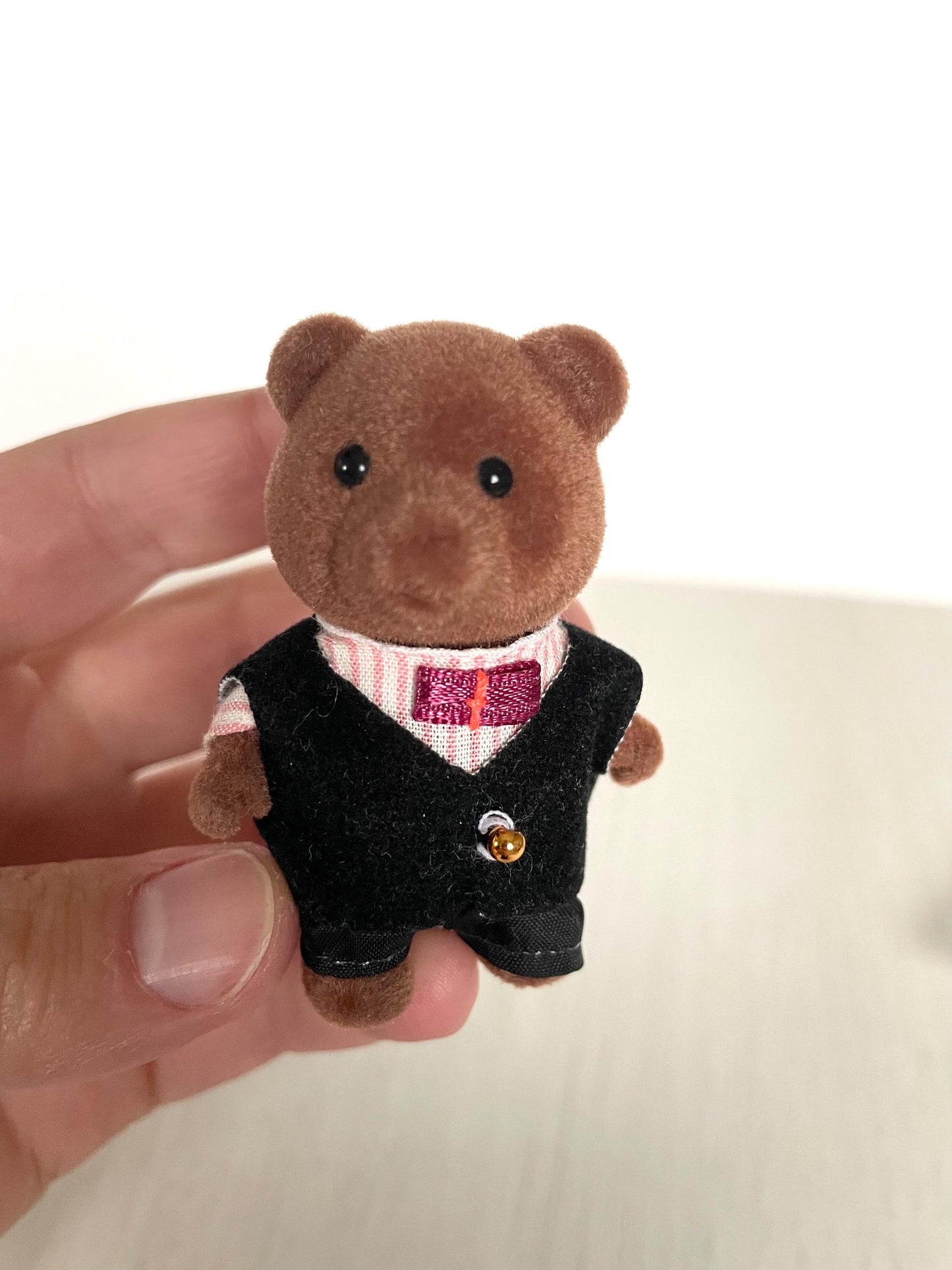 Vintage Sylvanian Families Wedding Figurines, Peter & Pippa Set — Calico Critters