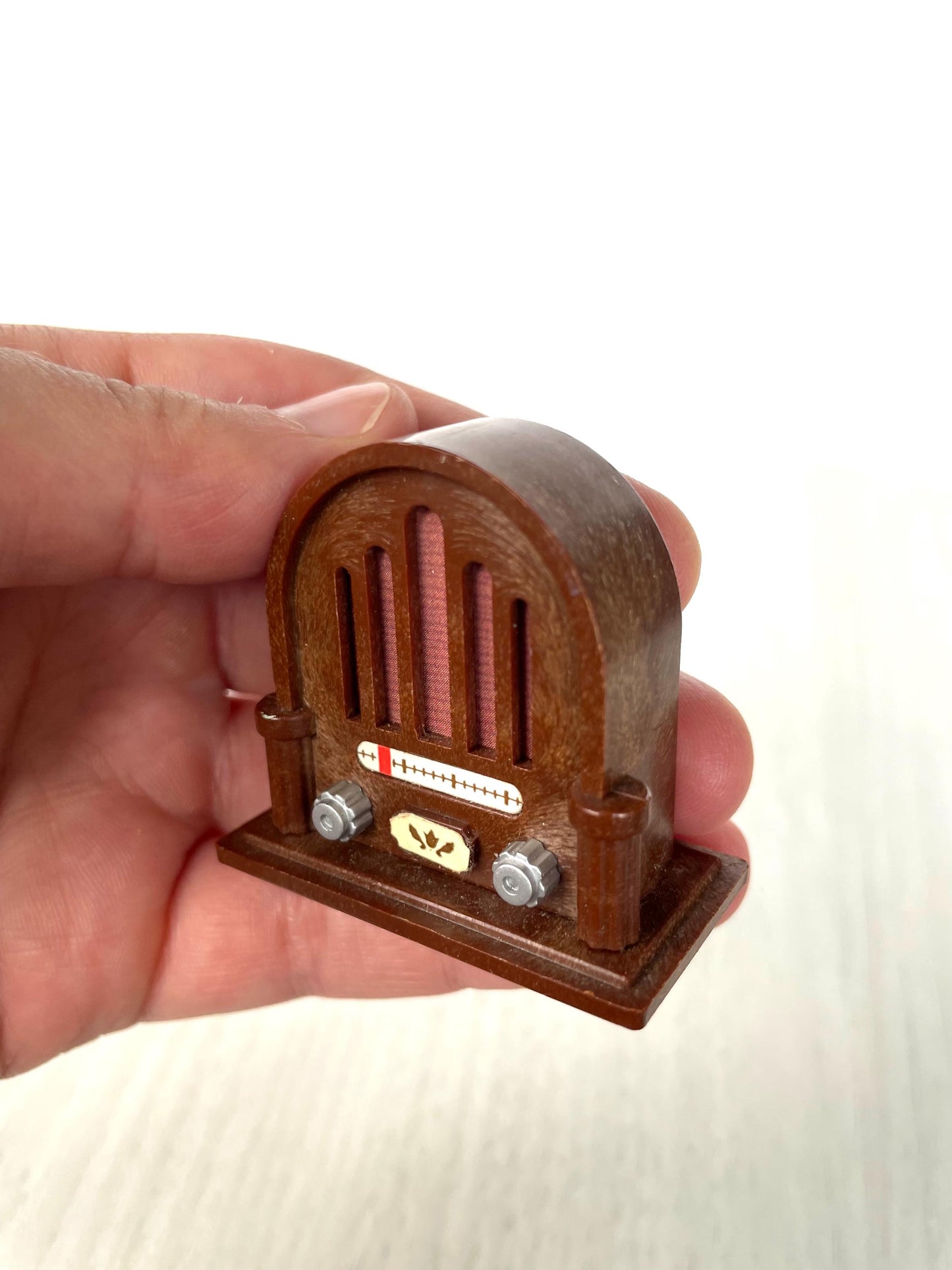 Calico Critters vintage radio, sylvanian families old timey radio