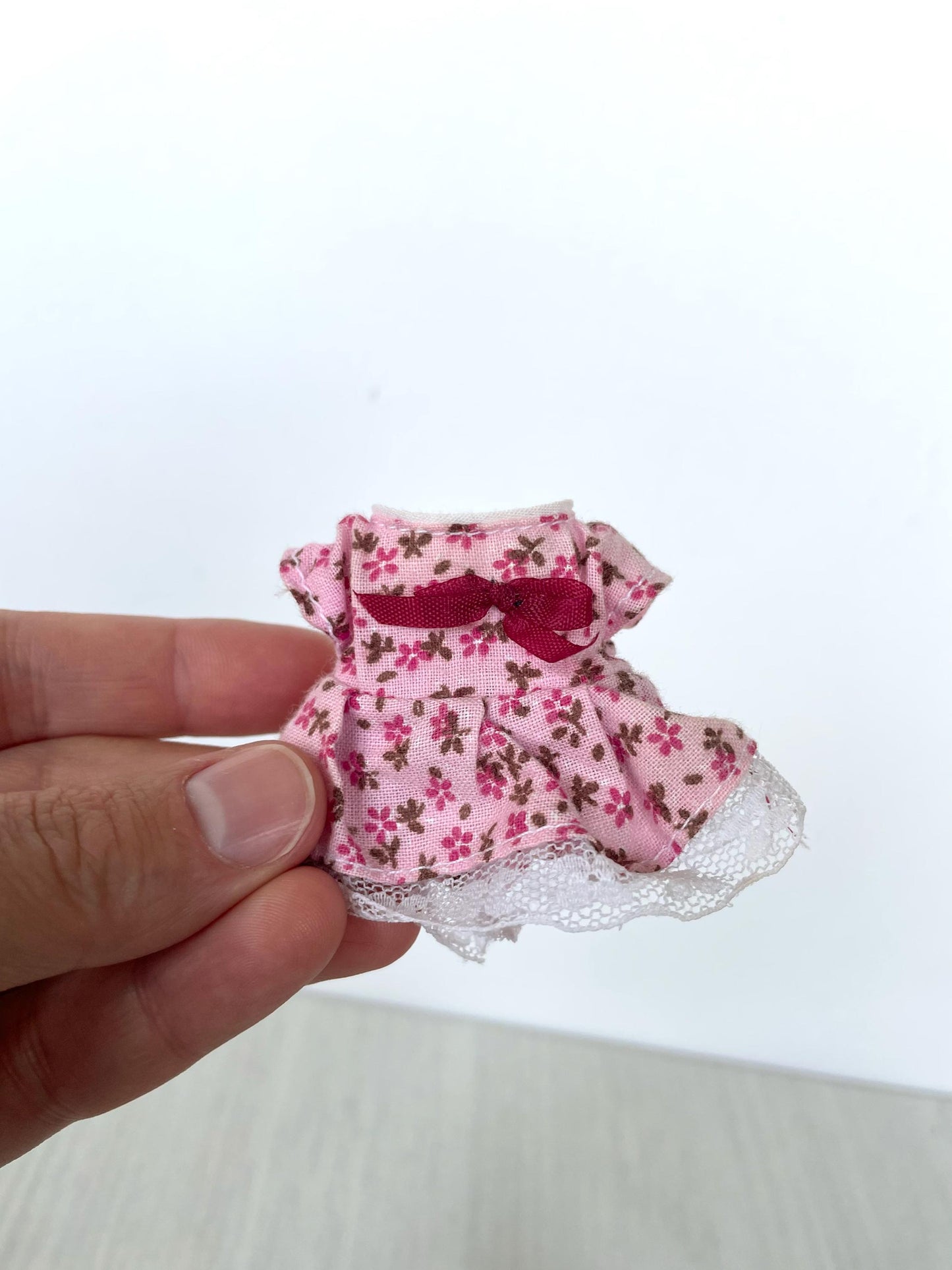 Calico Critters spare clothes mom dresses, Sylvanian Families outifts