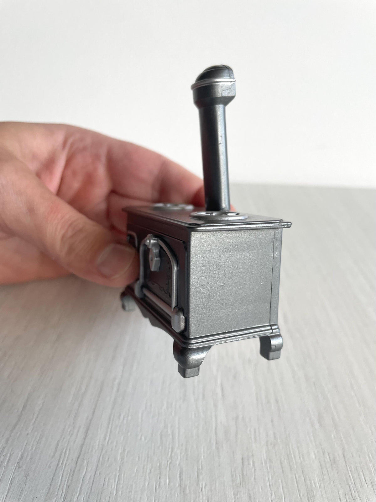 Sylvanian Families Spares Black Oven Stove, Farmhouse cooker, dollhouse Accessories for rustic kitchen, black chimney. Epoch made in Japan, Calico Critters, photo 5