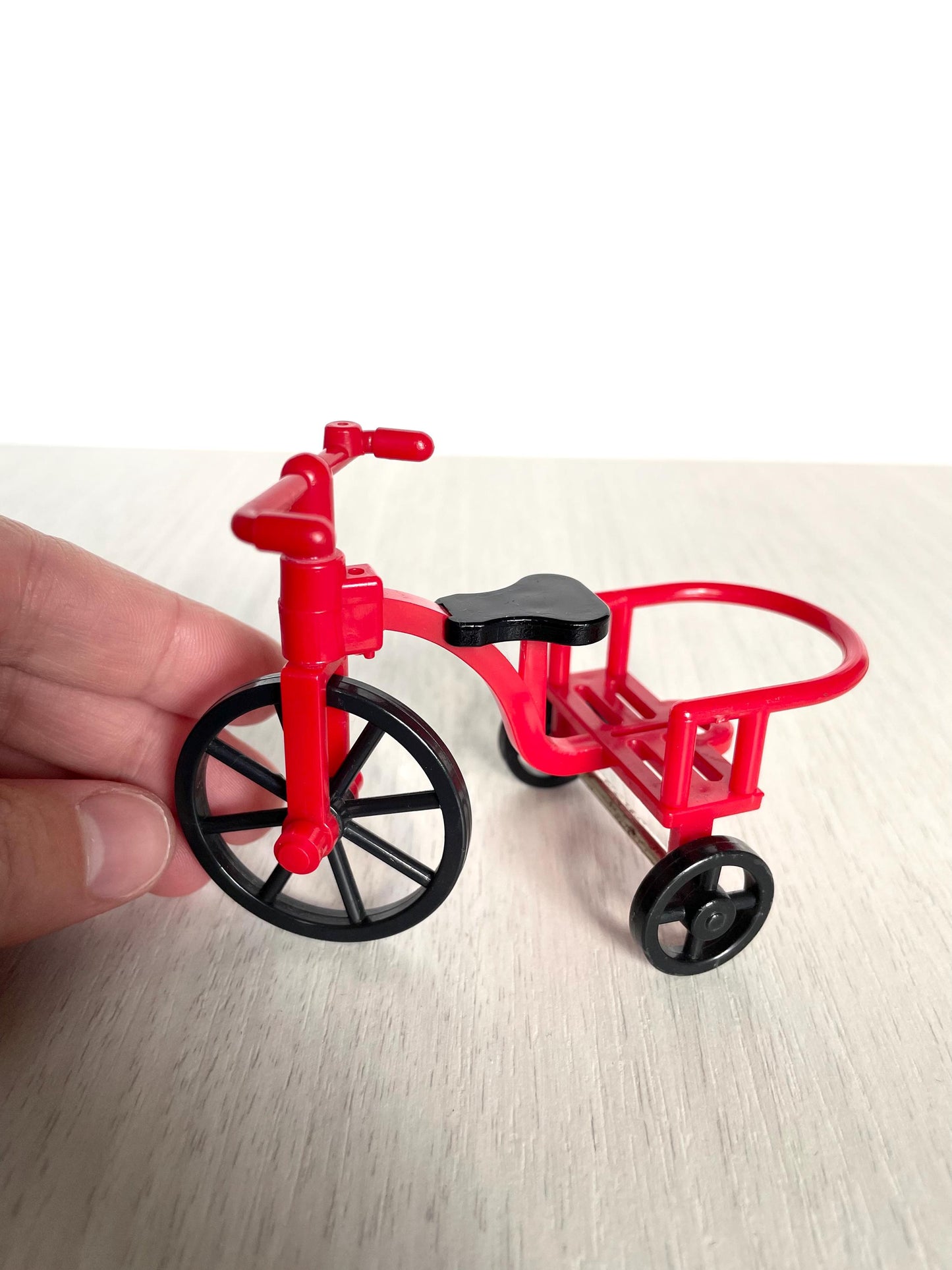 Vintage Sylvanian red bicycle with wicker basket, Calico Critters Collector's item from the United Kingdom