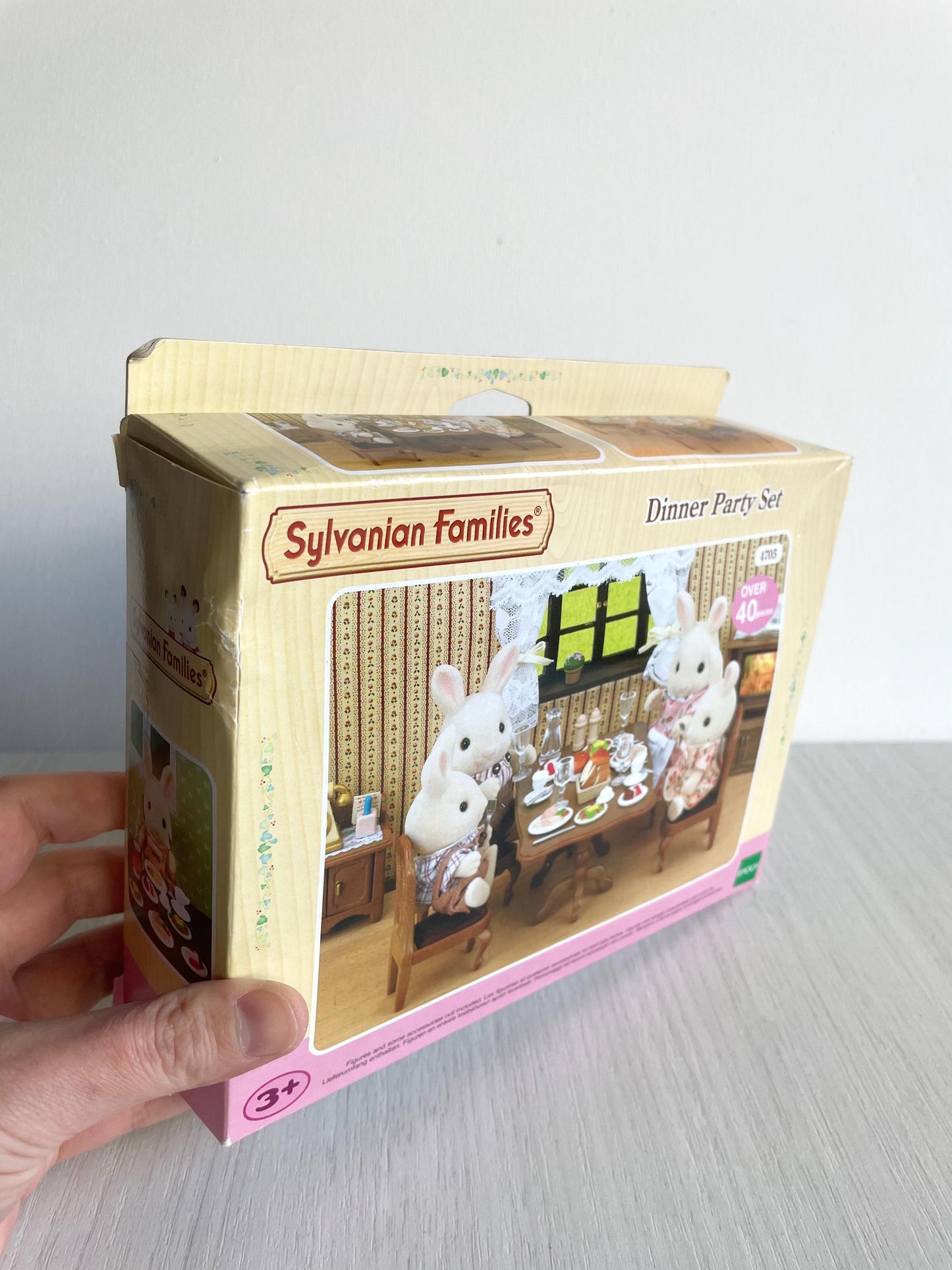 Sylvanian Families Dinner Party red velvet chairs and table — Calico Critters vintage