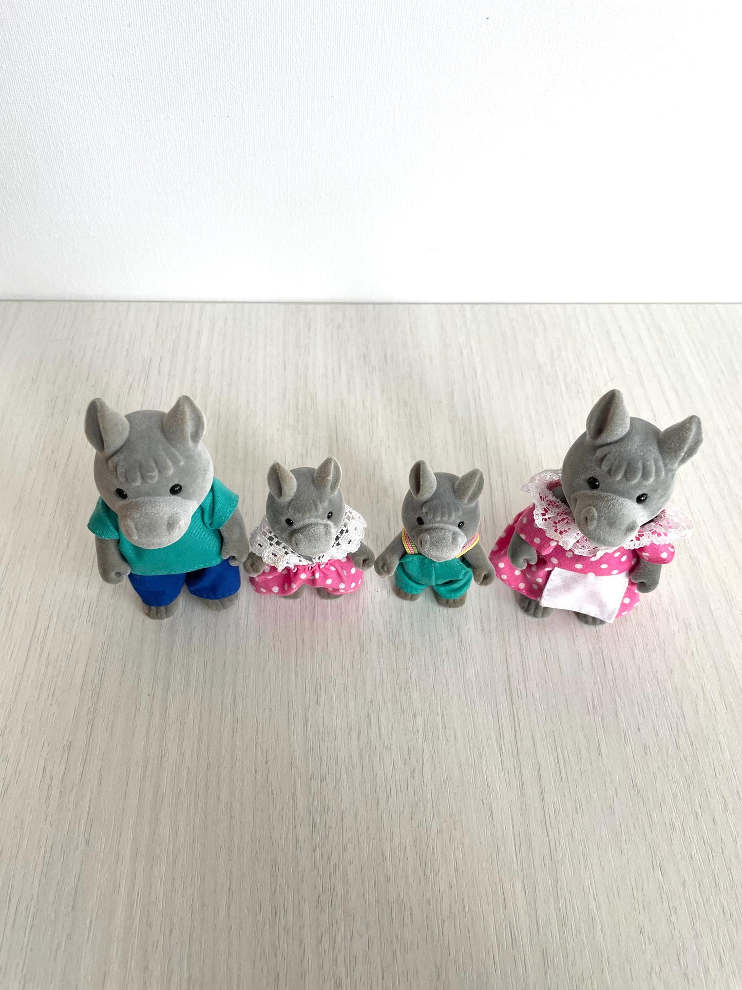 Forest Families Vintage Bärenwald Donkey Family, In excellent used condition — Calico Critters / Sylvanian Families