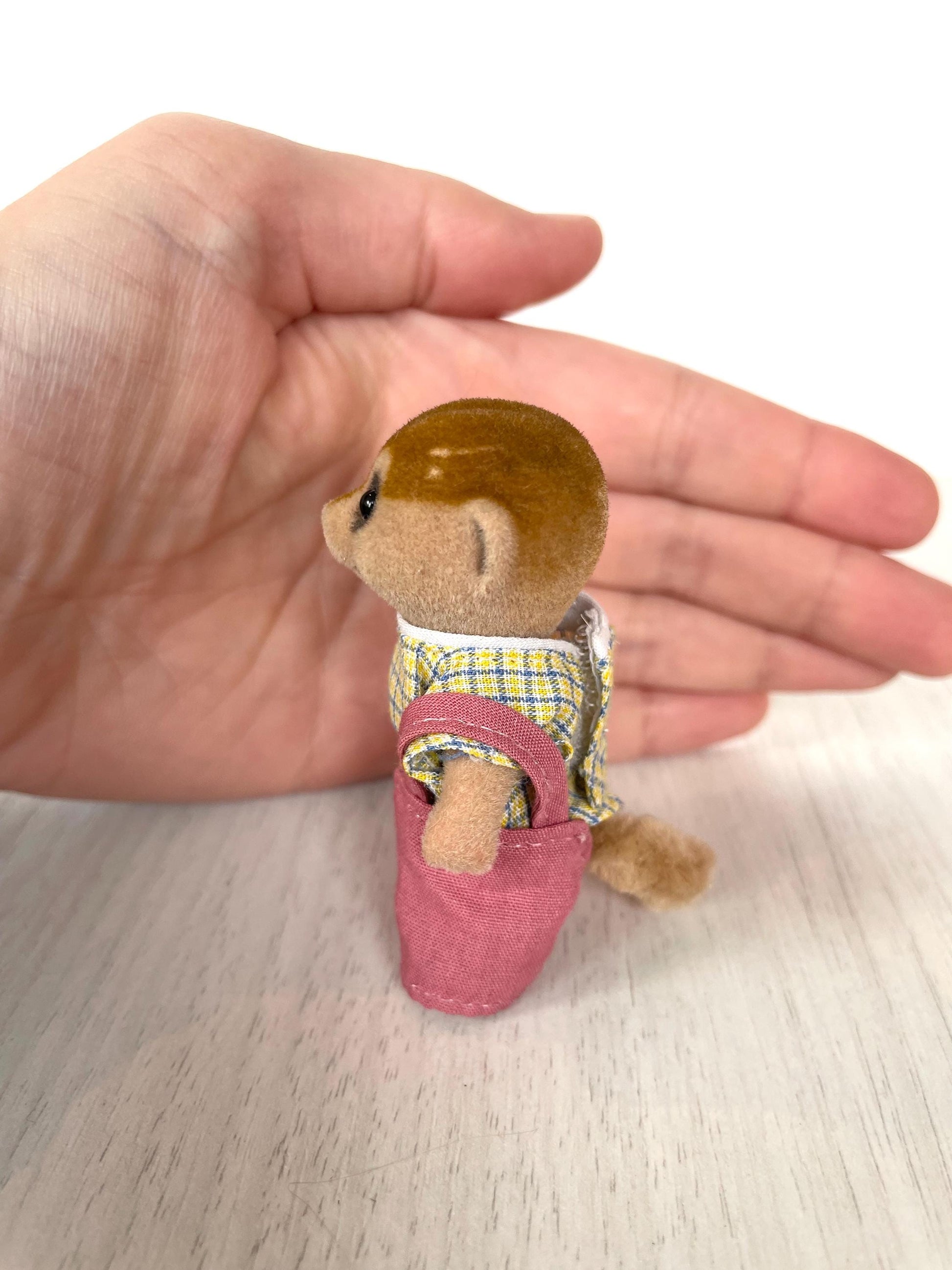 Meerkat brother detail — Sylvanian Families / Calico Critters
