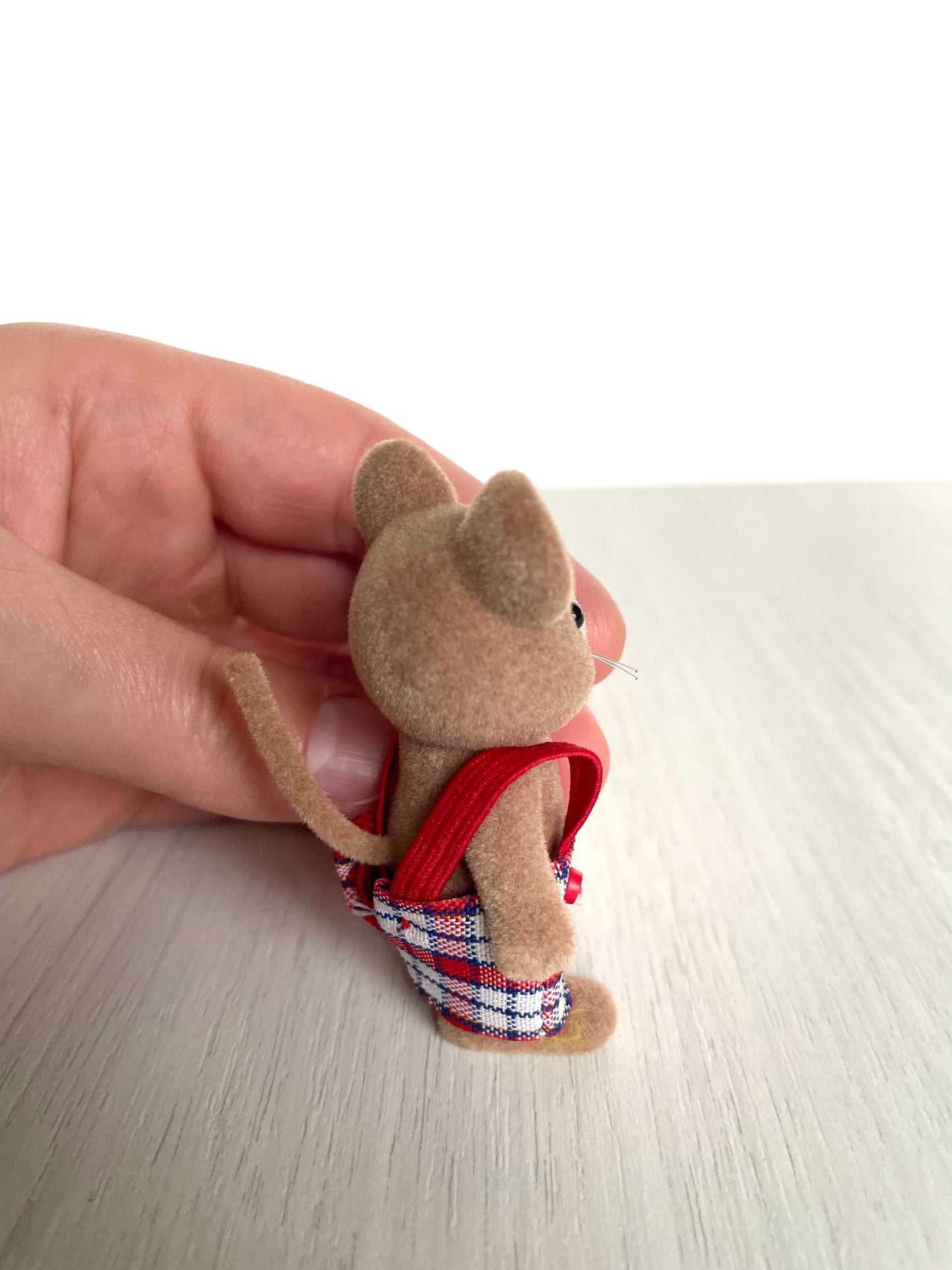 Norwood mouse boy detail — Sylvanian Families / Calico Critters